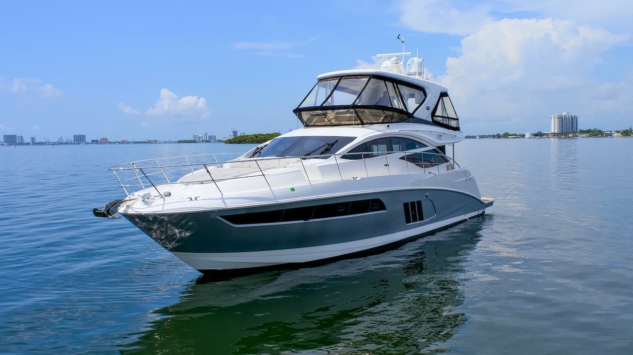 2017 Sea Ray L590 Flybridge for Sale in North Miami, Florida Flybridge 5