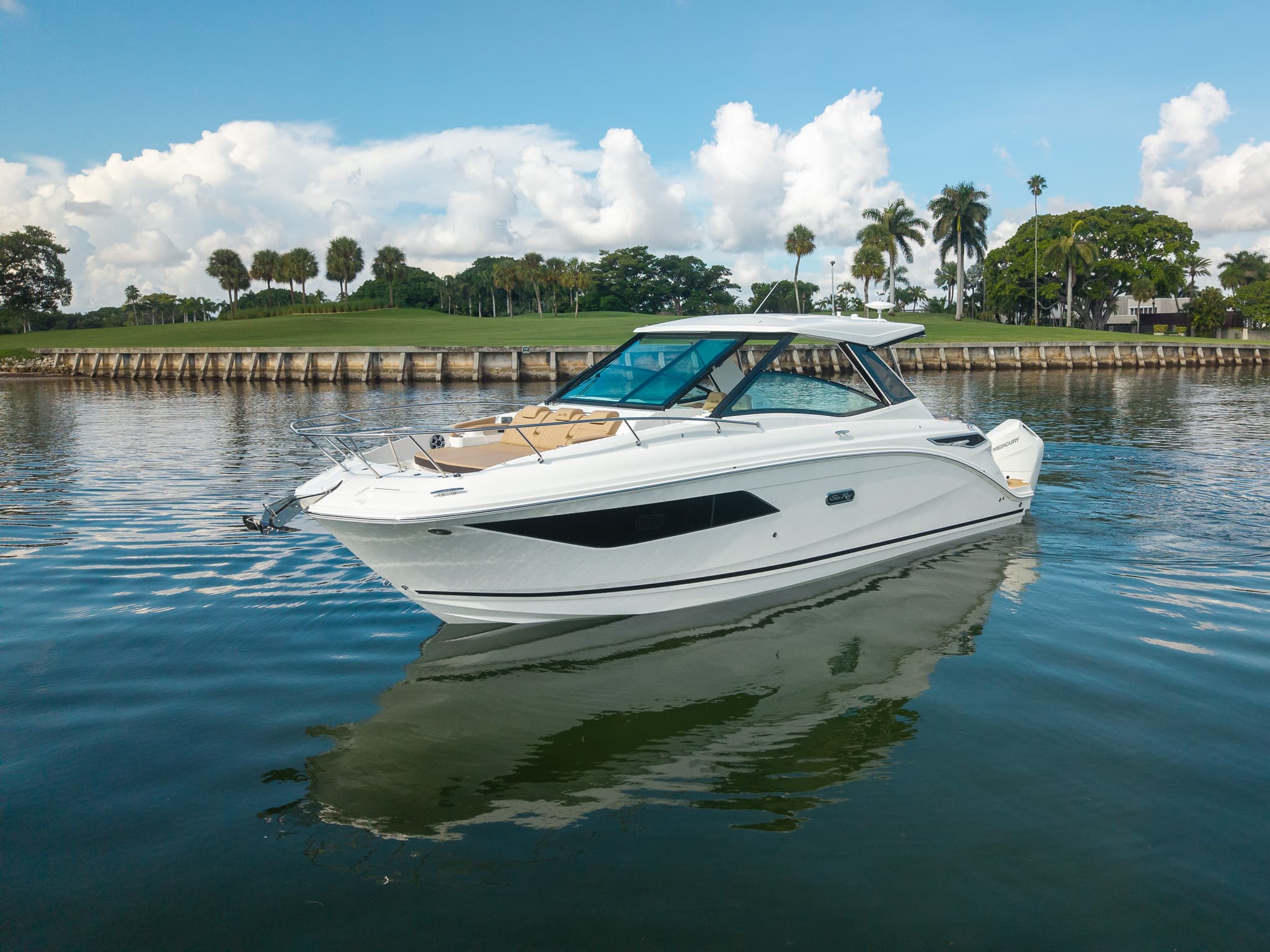 2026 Sea Ray Sundancer 320 Outboard te koop in Miami, FL Express Cruiser 2