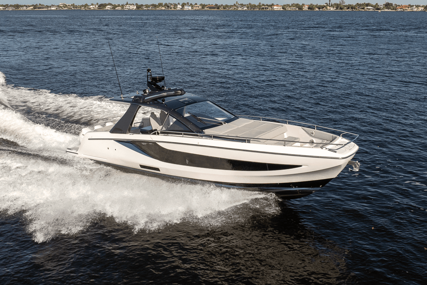 2026 Azimut Verve 42 zum Verkauf in Fort Myers, FL Sport Cruiser