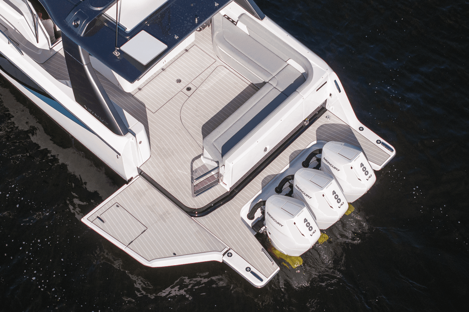 2026 Azimut Verve 42 zum Verkauf in Fort Myers, FL Sport Cruiser 5