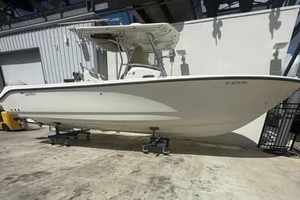 2010 EdgeWater 318CC for Sale in Fort Lauderdale, Florida Center Console 3