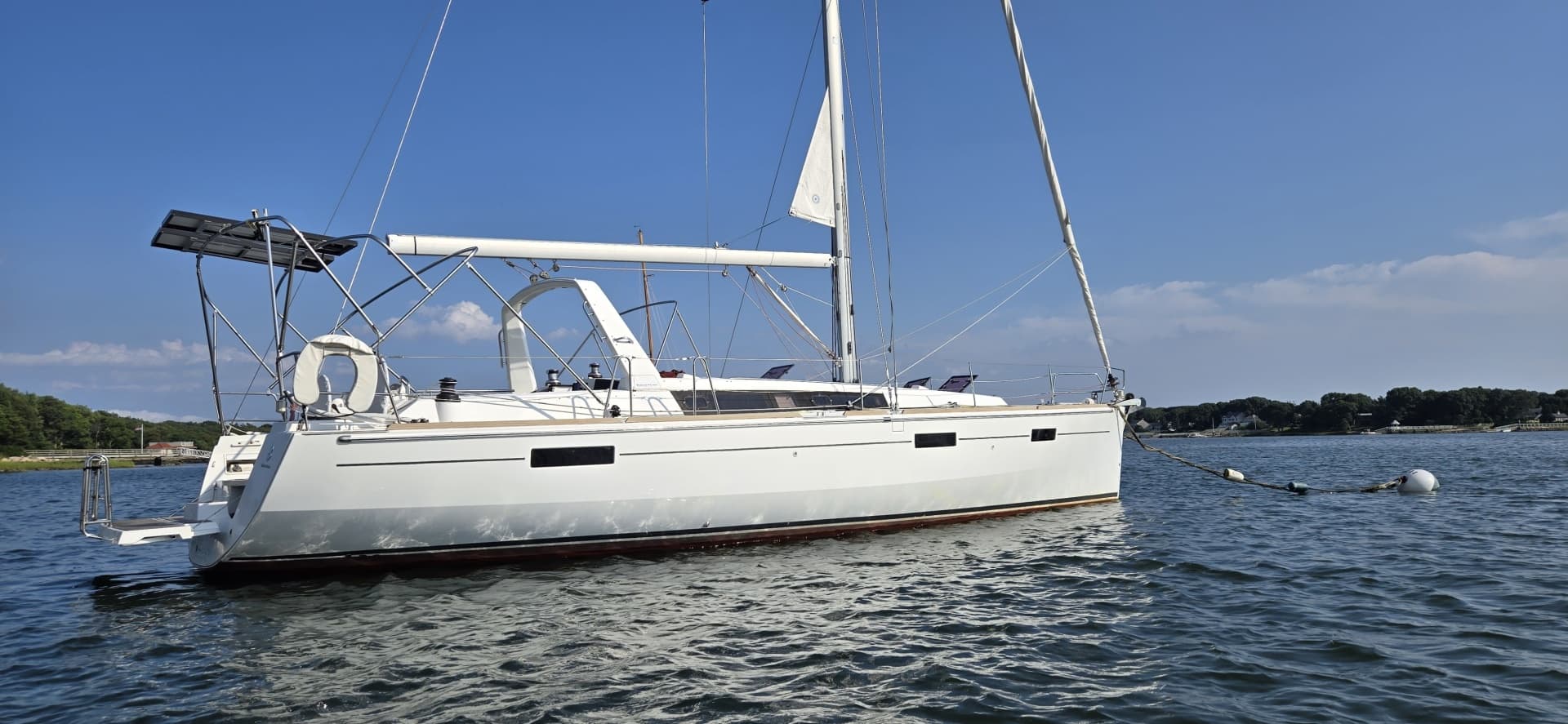 2013 Beneteau Oceanis 45 zum Verkauf in Marion, Massachusetts Sloop 4