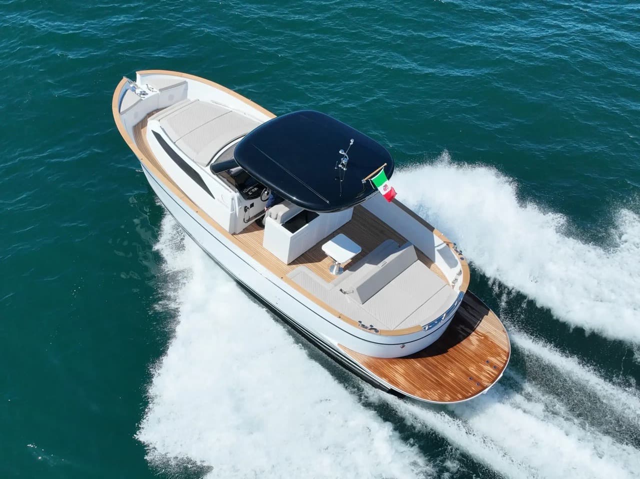 2026 Apreamare Gozzo 35 for Sale in Viladamat, ES Motor Yacht 3