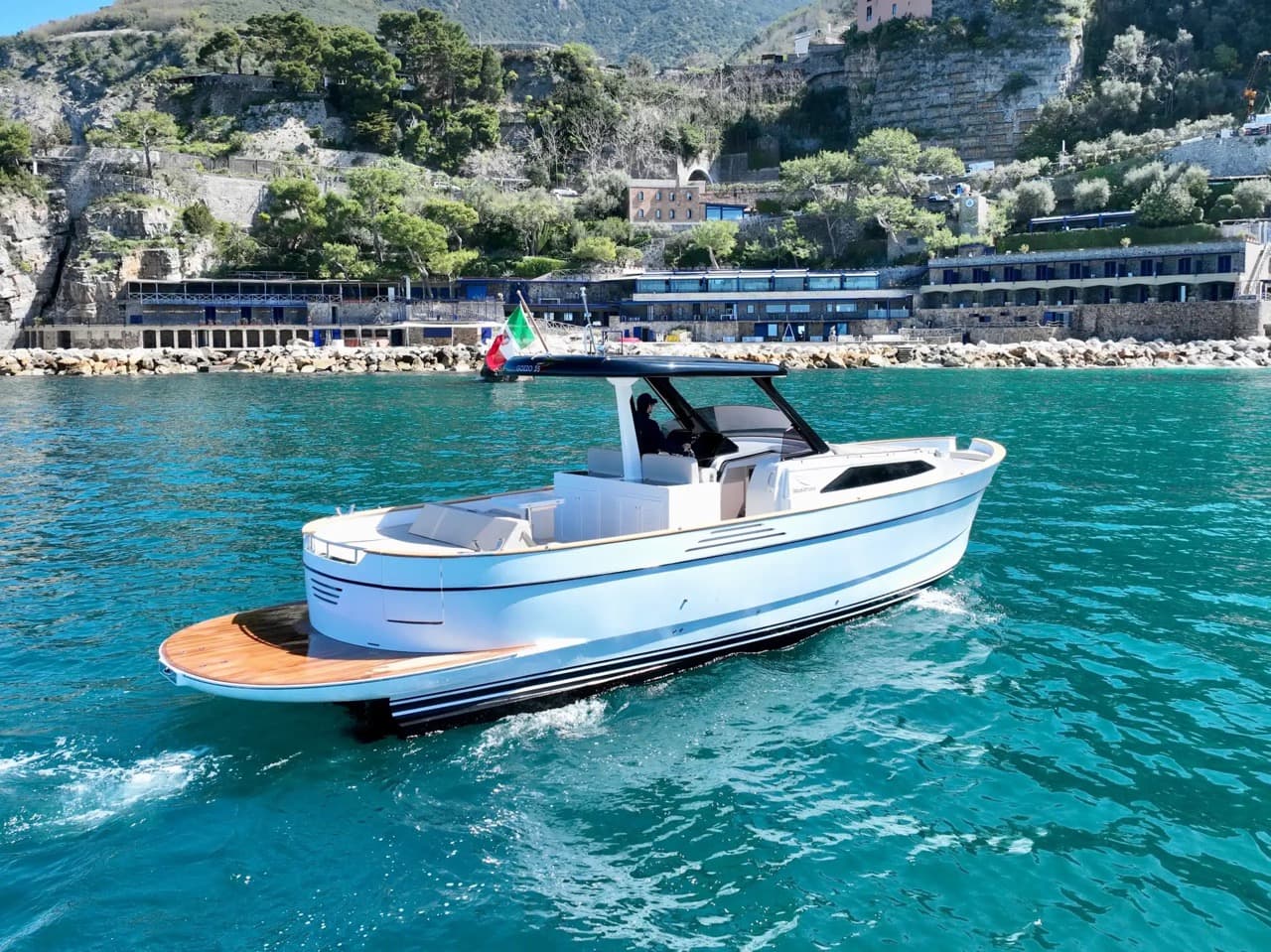 2026 Apreamare Gozzo 35 for Sale in Viladamat, ES Motor Yacht 4