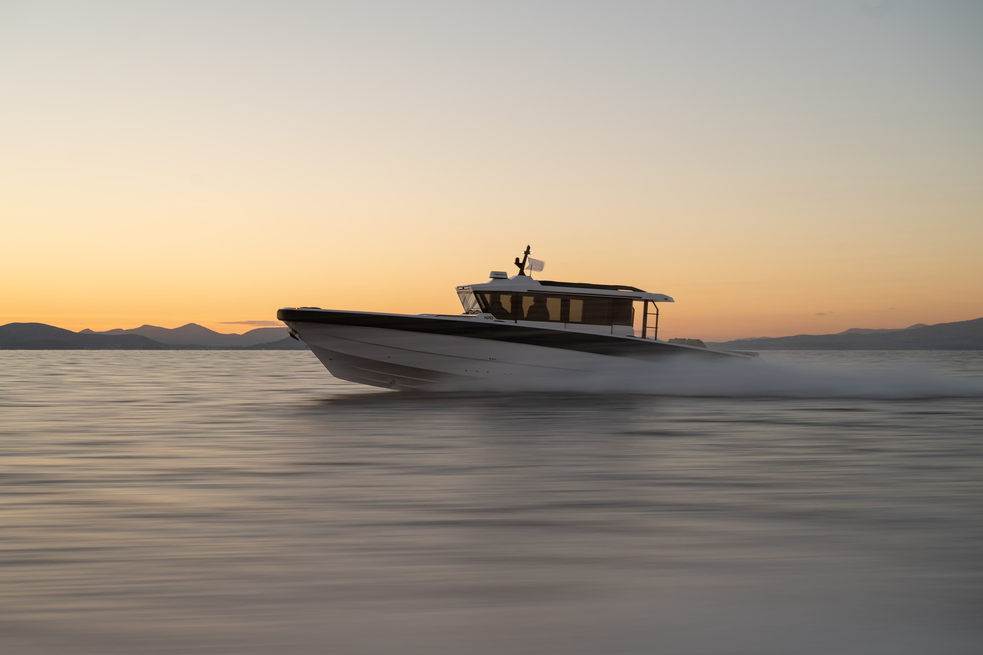 2027 Technohull XPD 46 ausgestellt in San Francisco, California High Performance 2
