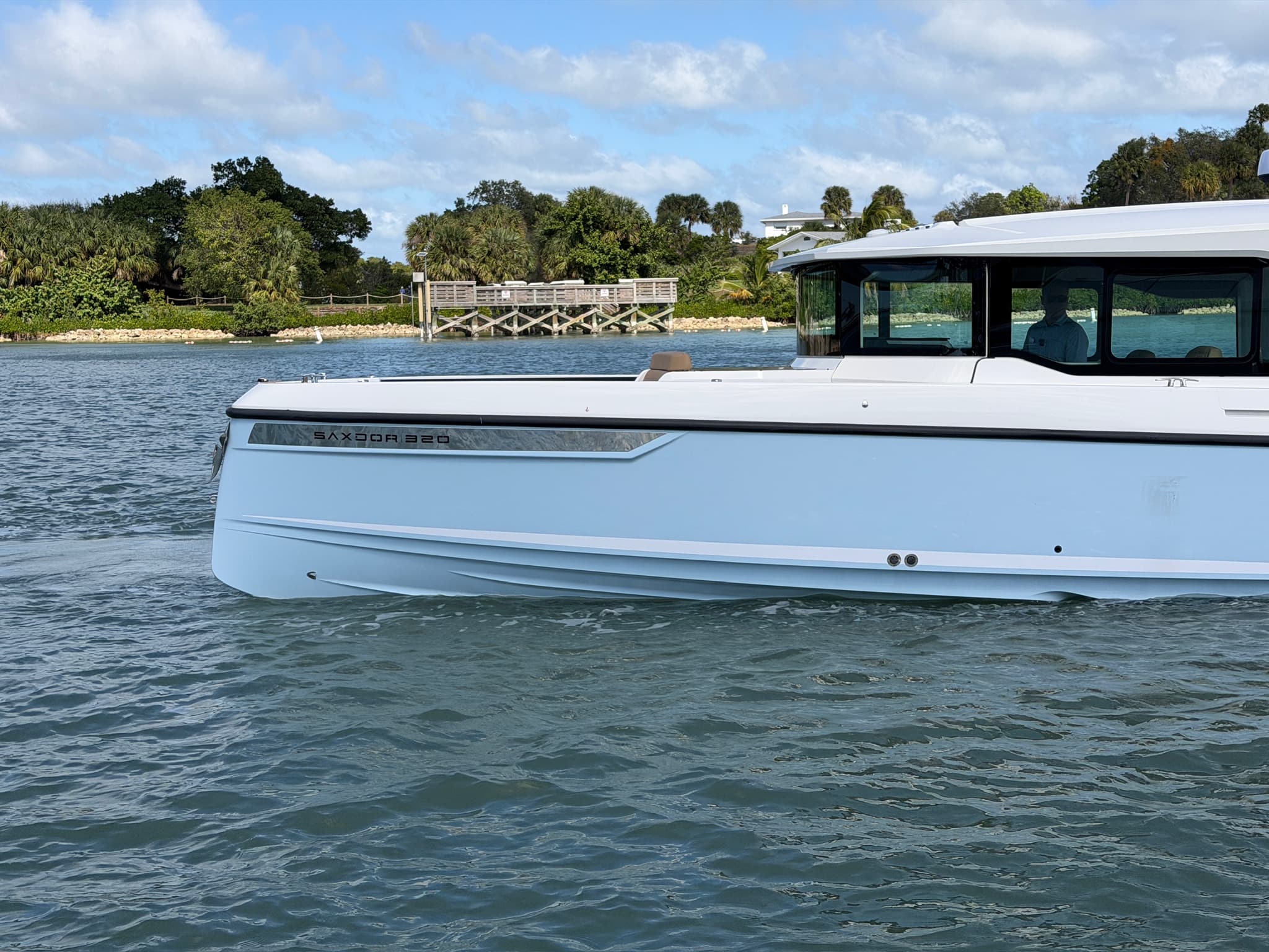 2026 Saxdor 320 GTC in vendita a Jupiter, Florida Pilothouse 3