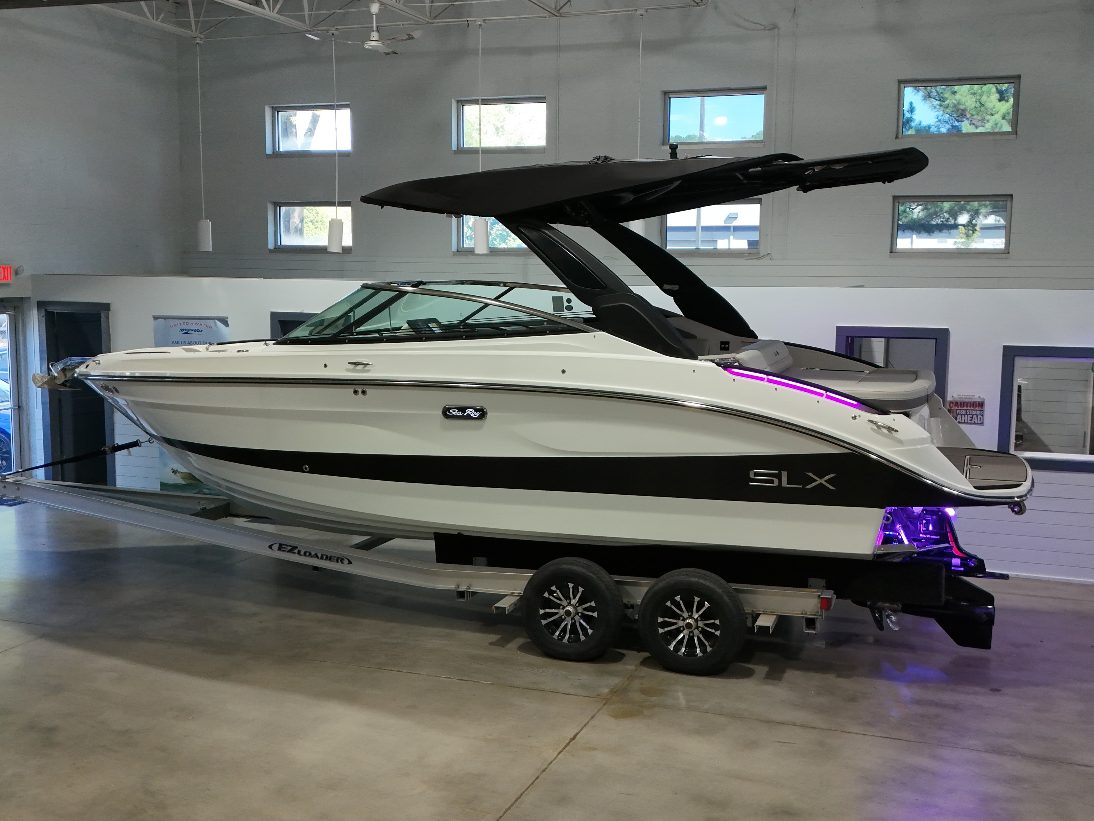 2026 Sea Ray SLX 260 Surf for Sale in Cornelius, North Carolina Ski Boat 2