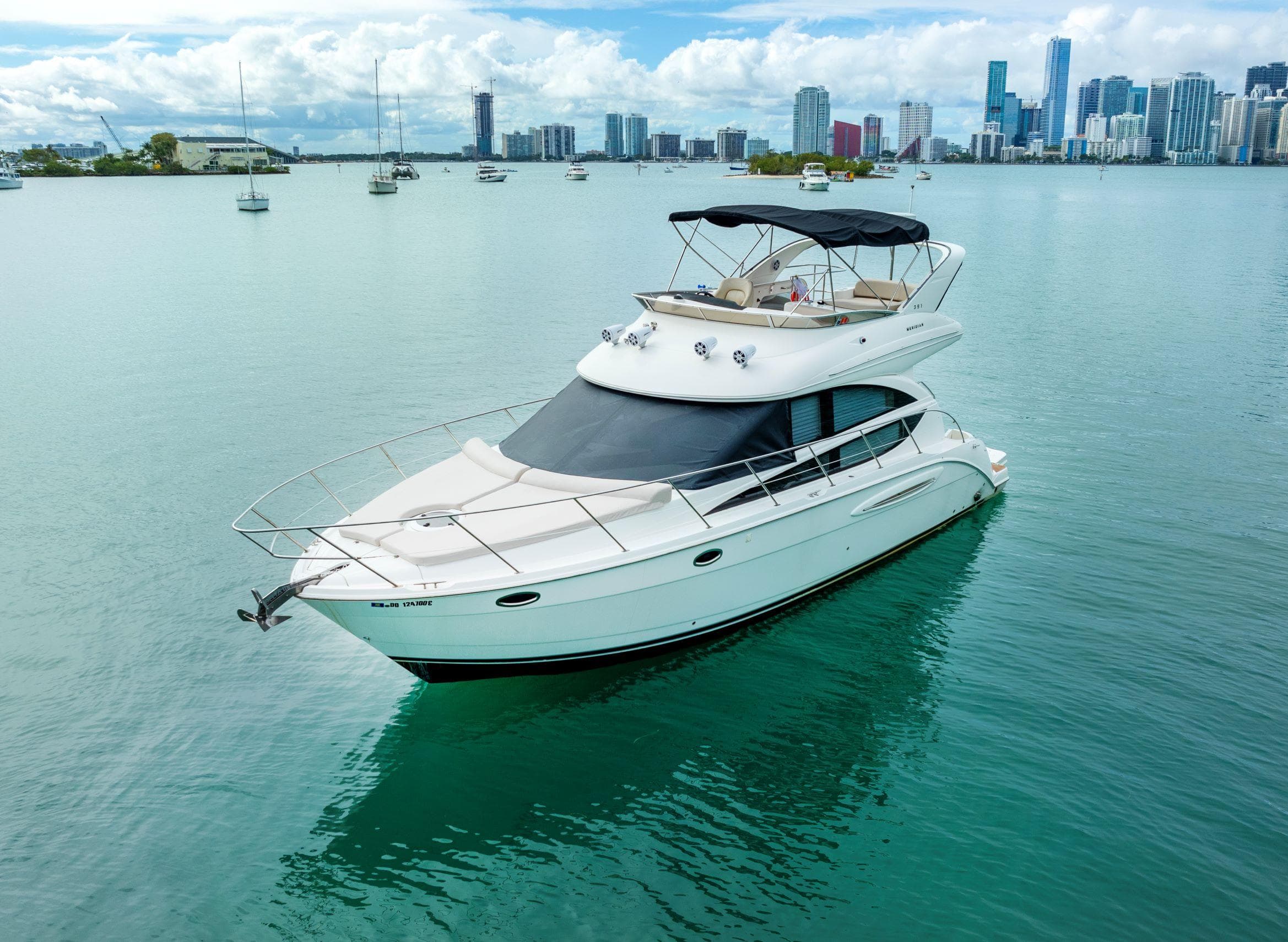 2012 Meridian 391 Sedan for Sale in Miami, Florida Flybridge 5