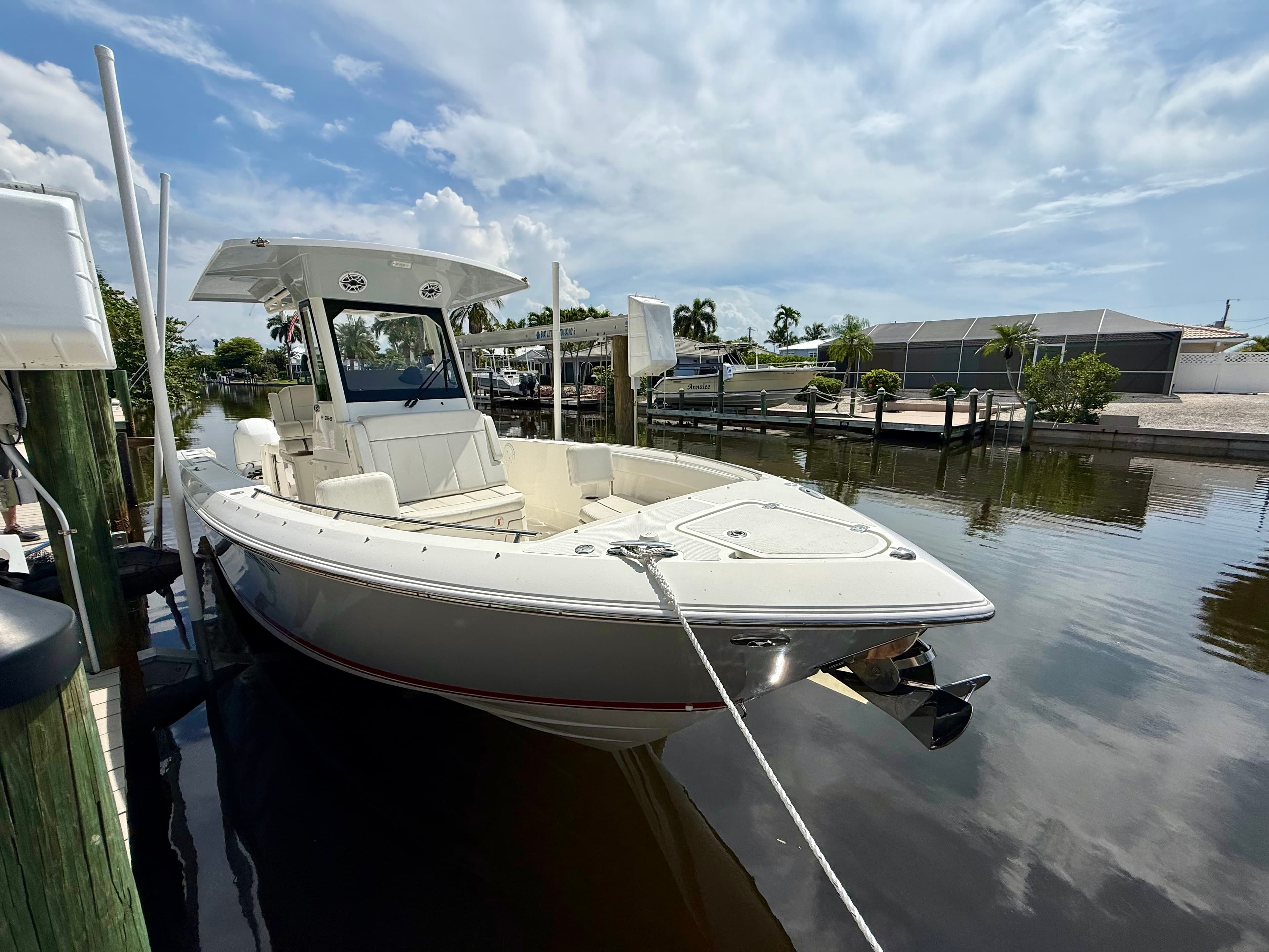 2021 Pursuit S 268 in vendita a Fort Myers, FL Center Console 4