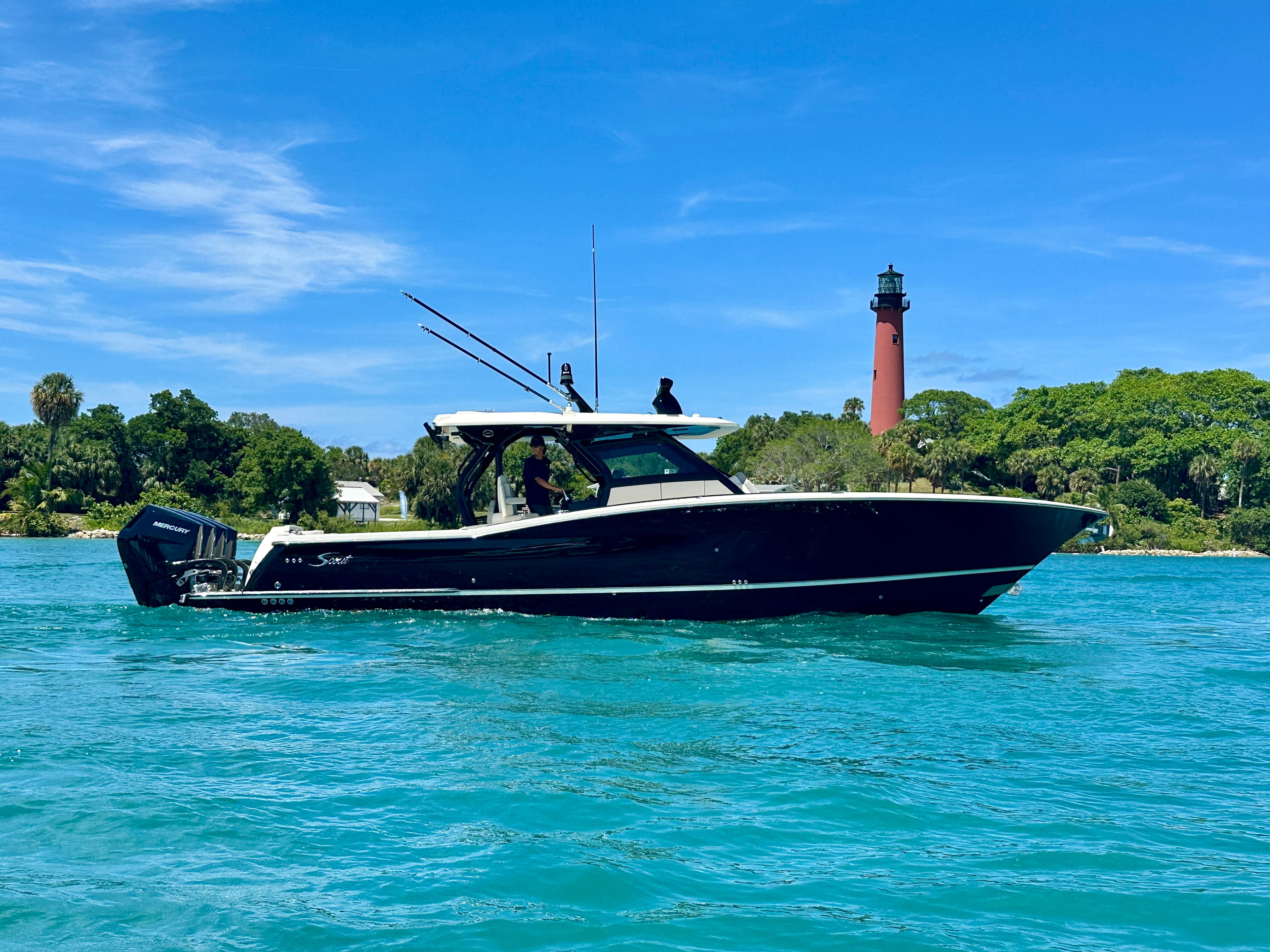 2025 Scout Boats 400 LXF zum Verkauf in Stuart, Florida Center Console 2