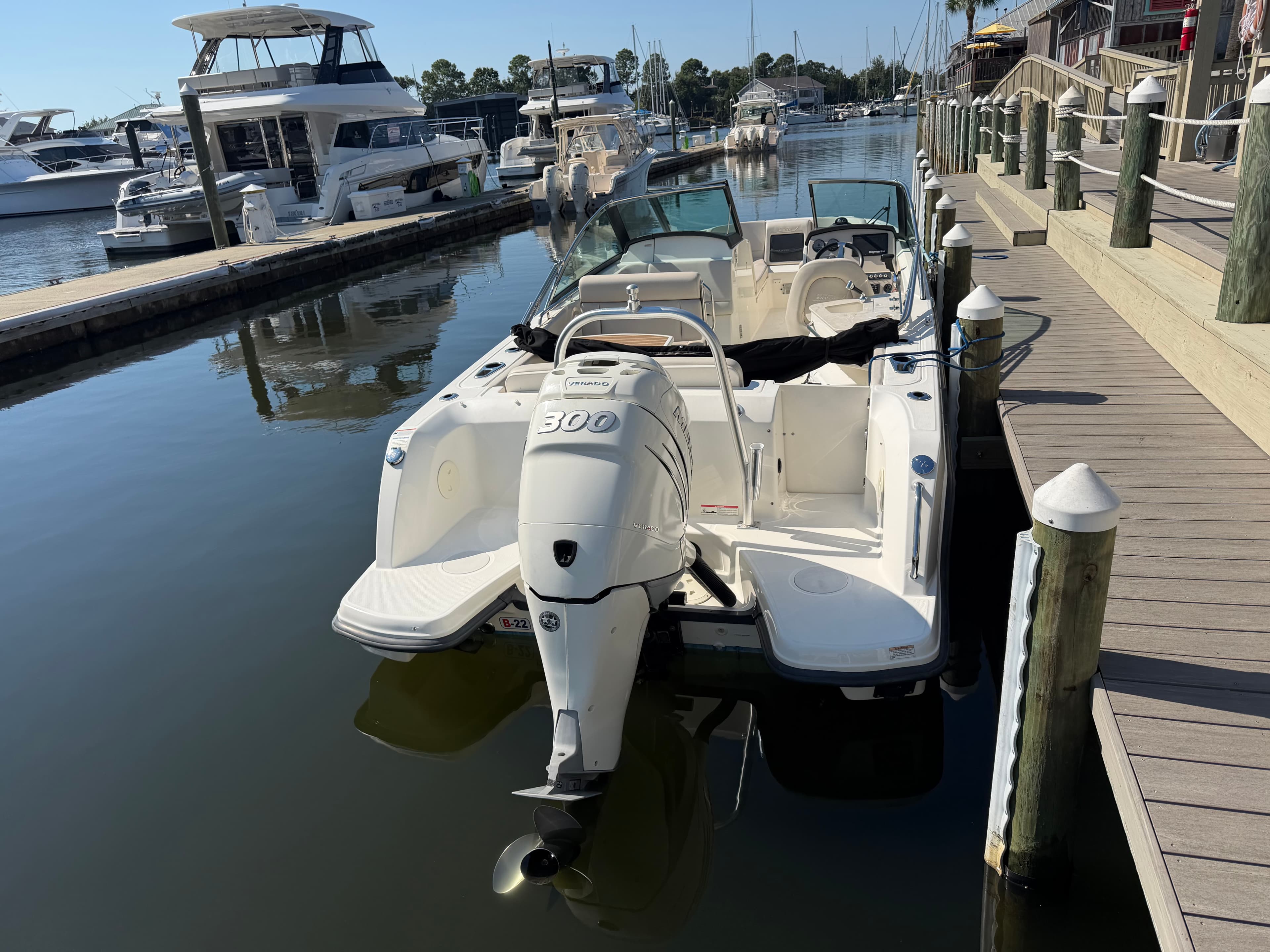 2017 Boston Whaler 230 Vantage for Sale in Pensacola, Florida Dual Console 4