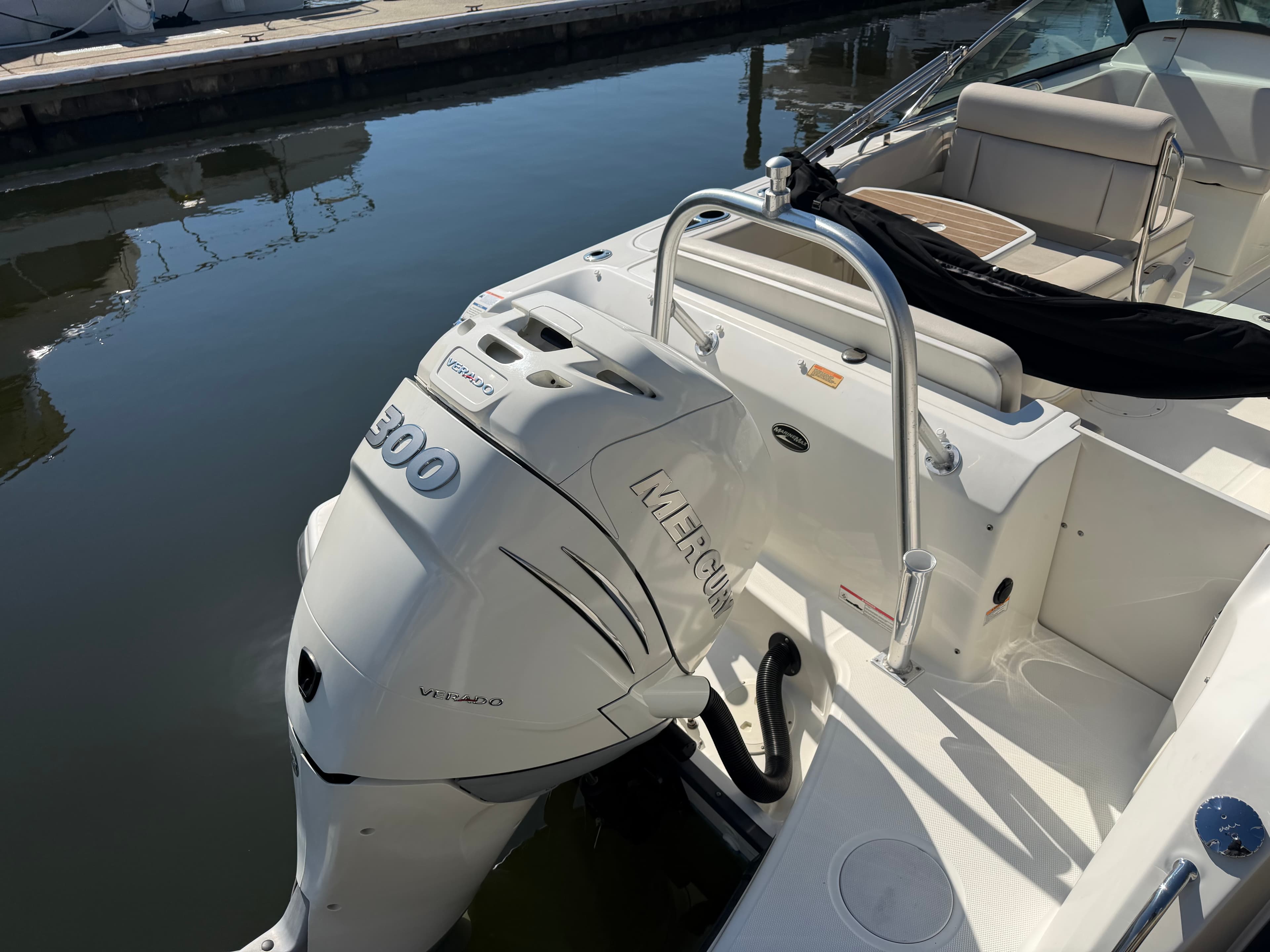 2017 Boston Whaler 230 Vantage for Sale in Pensacola, Florida Dual Console 5