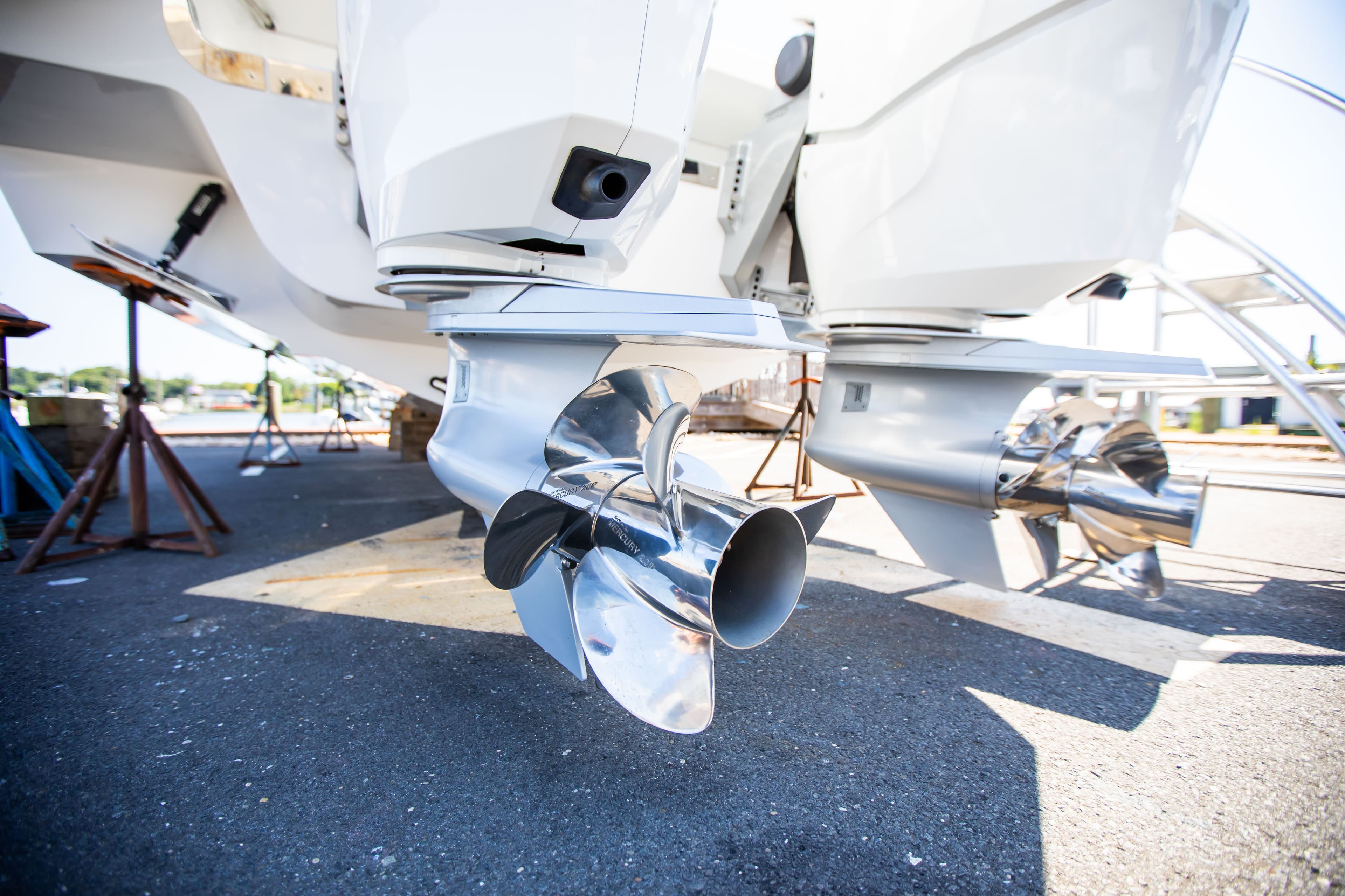 2027 Cruisers Yachts 42 GLS OB for Sale in Brick Township, New Jersey Bowrider 4