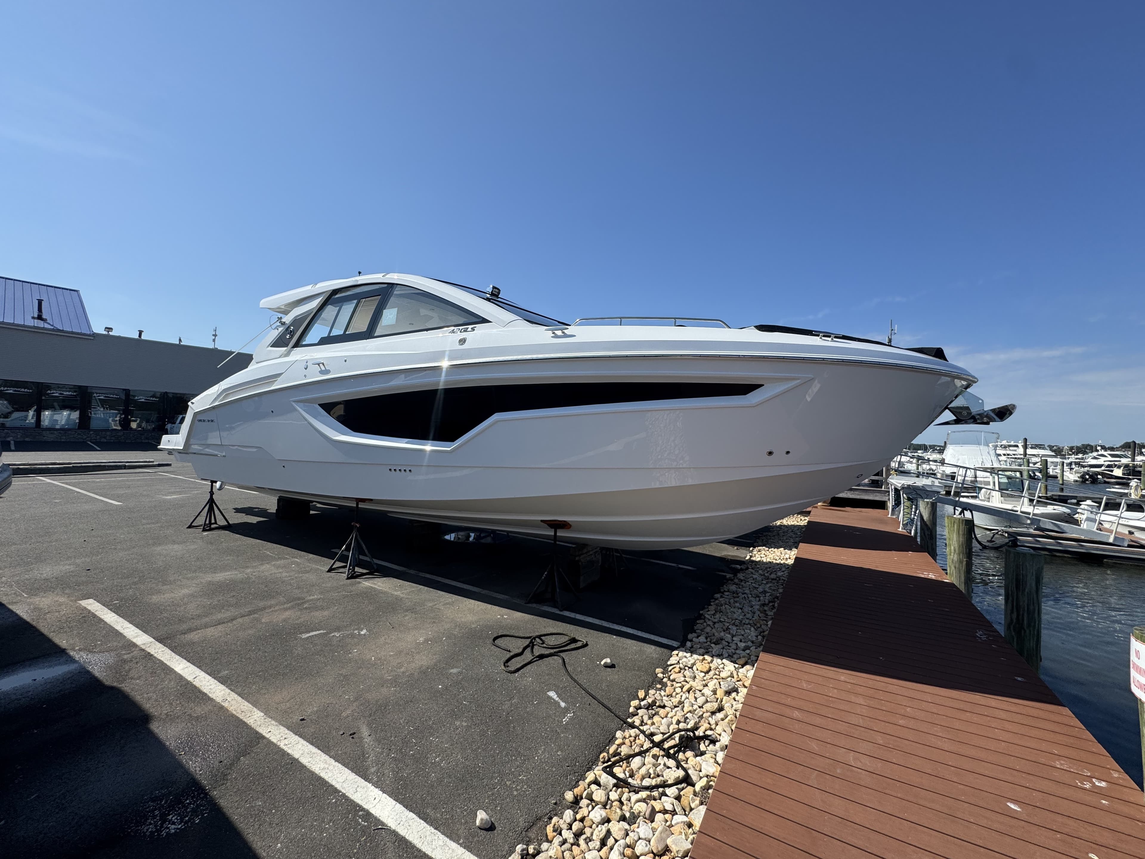 2027 Cruisers Yachts 42 GLS OB zum Verkauf in Brick Township, New Jersey Bowrider 2