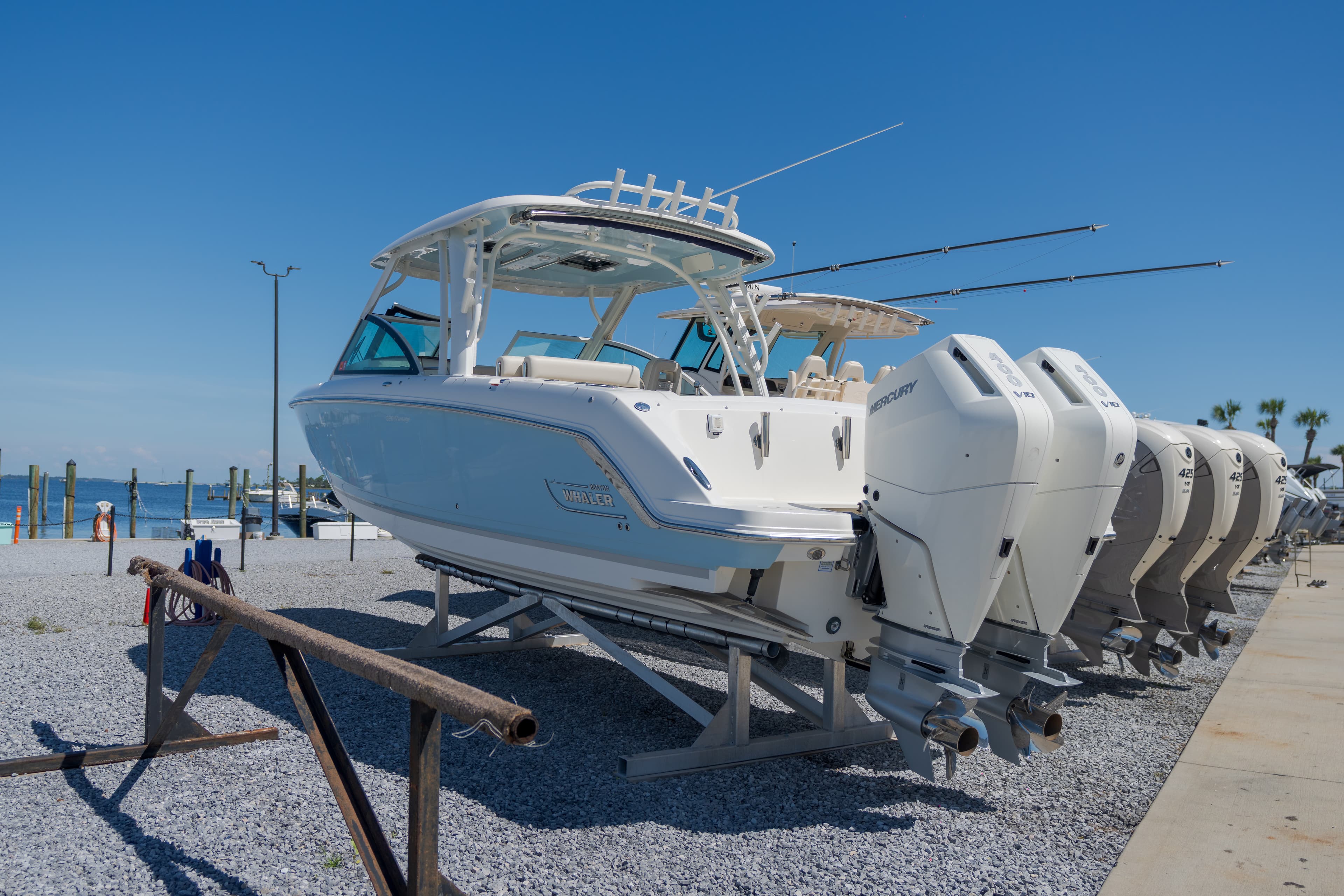 2025 Boston Whaler 320 Vantage for Sale in Panama City, FL Bowrider 4