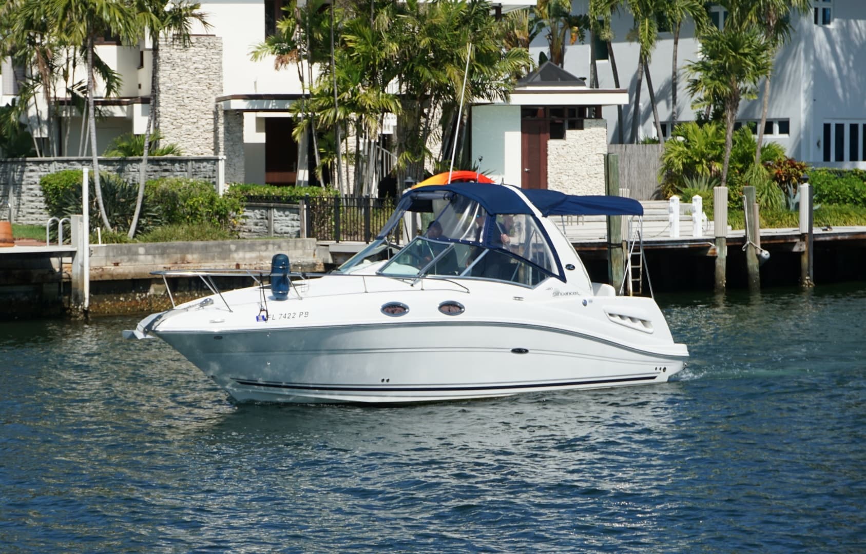 2008 Sea Ray Sundancer 260 zum Verkauf in Fort Lauderdale, Florida Express Cruiser