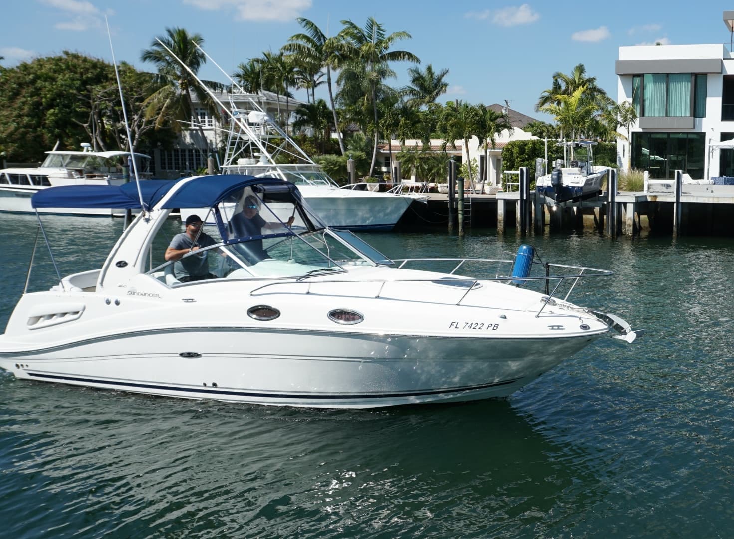2008 Sea Ray Sundancer 260 zum Verkauf in Fort Lauderdale, Florida Express Cruiser 3