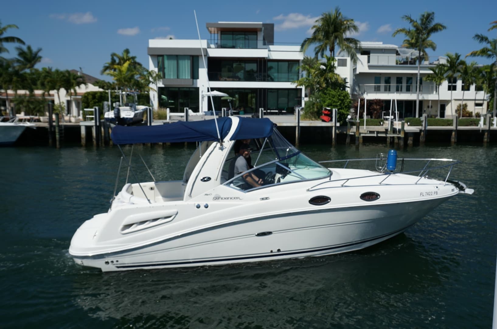 2008 Sea Ray Sundancer 260 zum Verkauf in Fort Lauderdale, Florida Express Cruiser 4