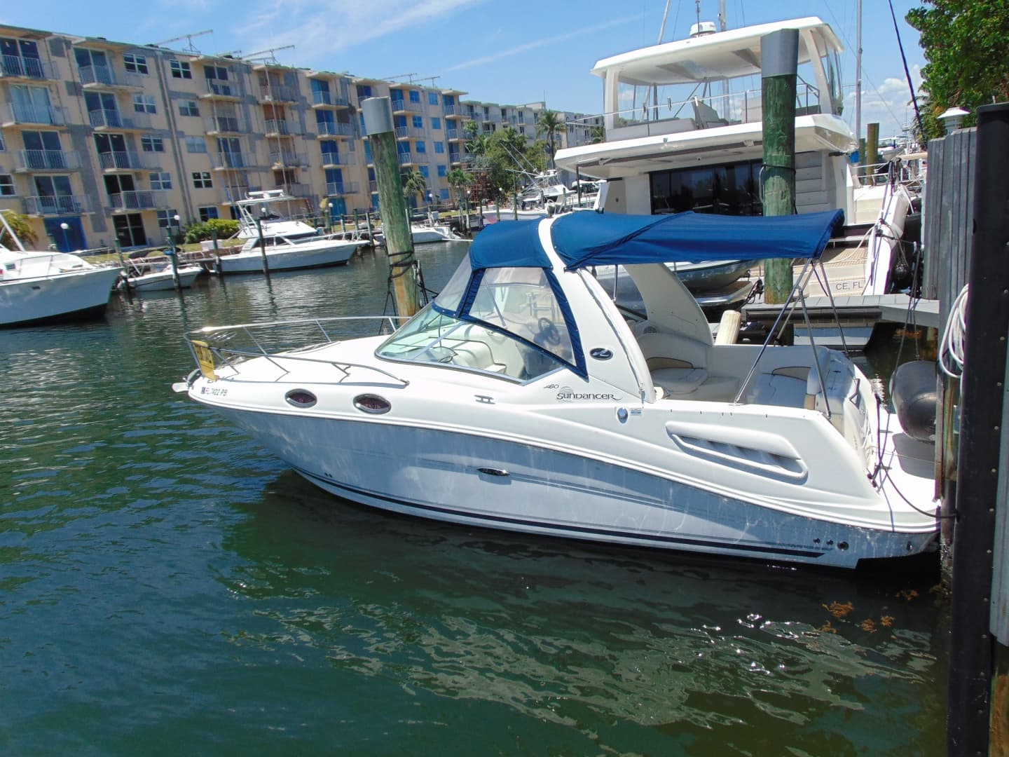 2008 Sea Ray Sundancer 260 zum Verkauf in Fort Lauderdale, Florida Express Cruiser 5