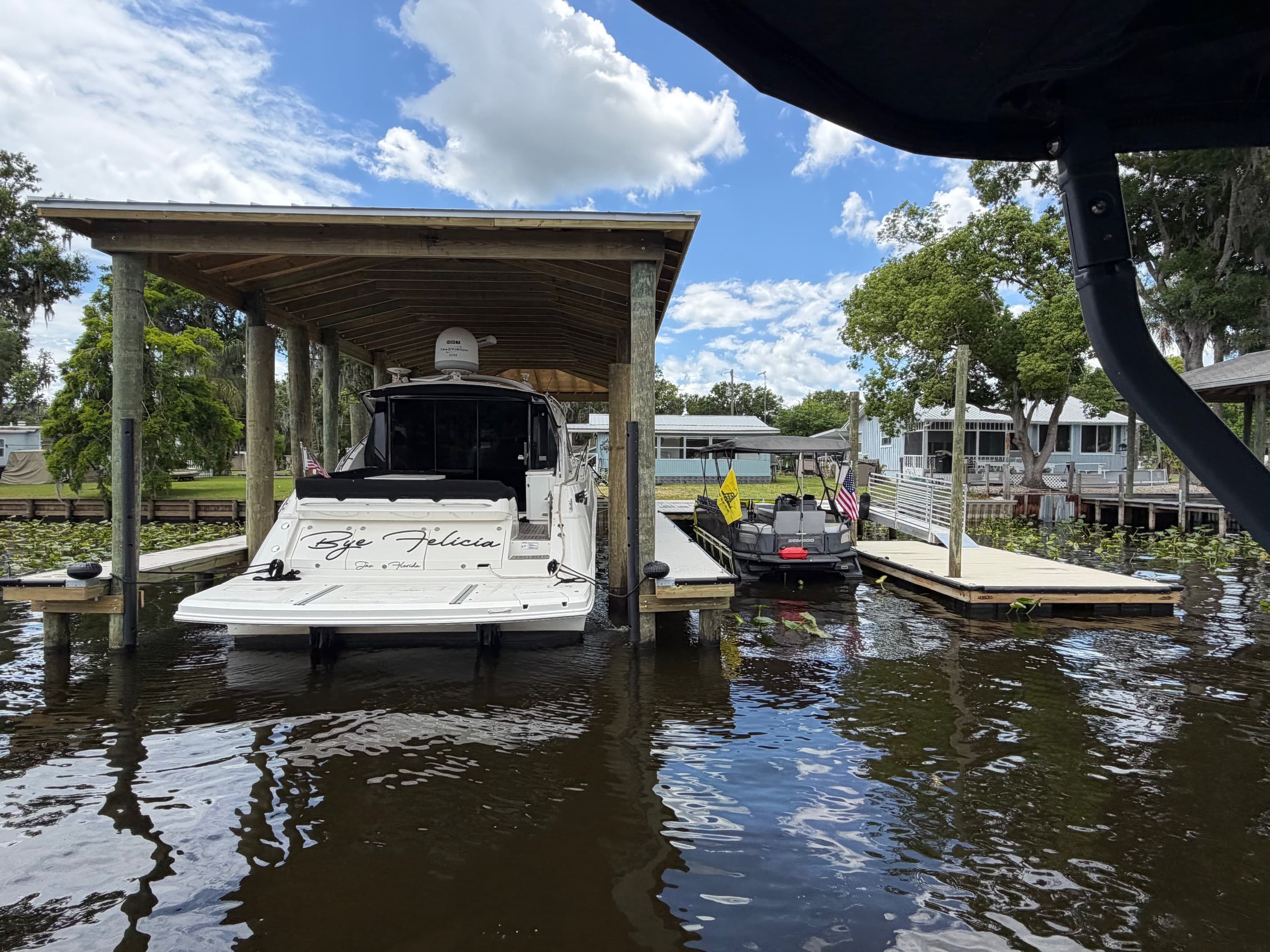2016 Sea Ray 510 Sundancer for Sale in Jacksonville Beach, Florida Sport Cruiser 5