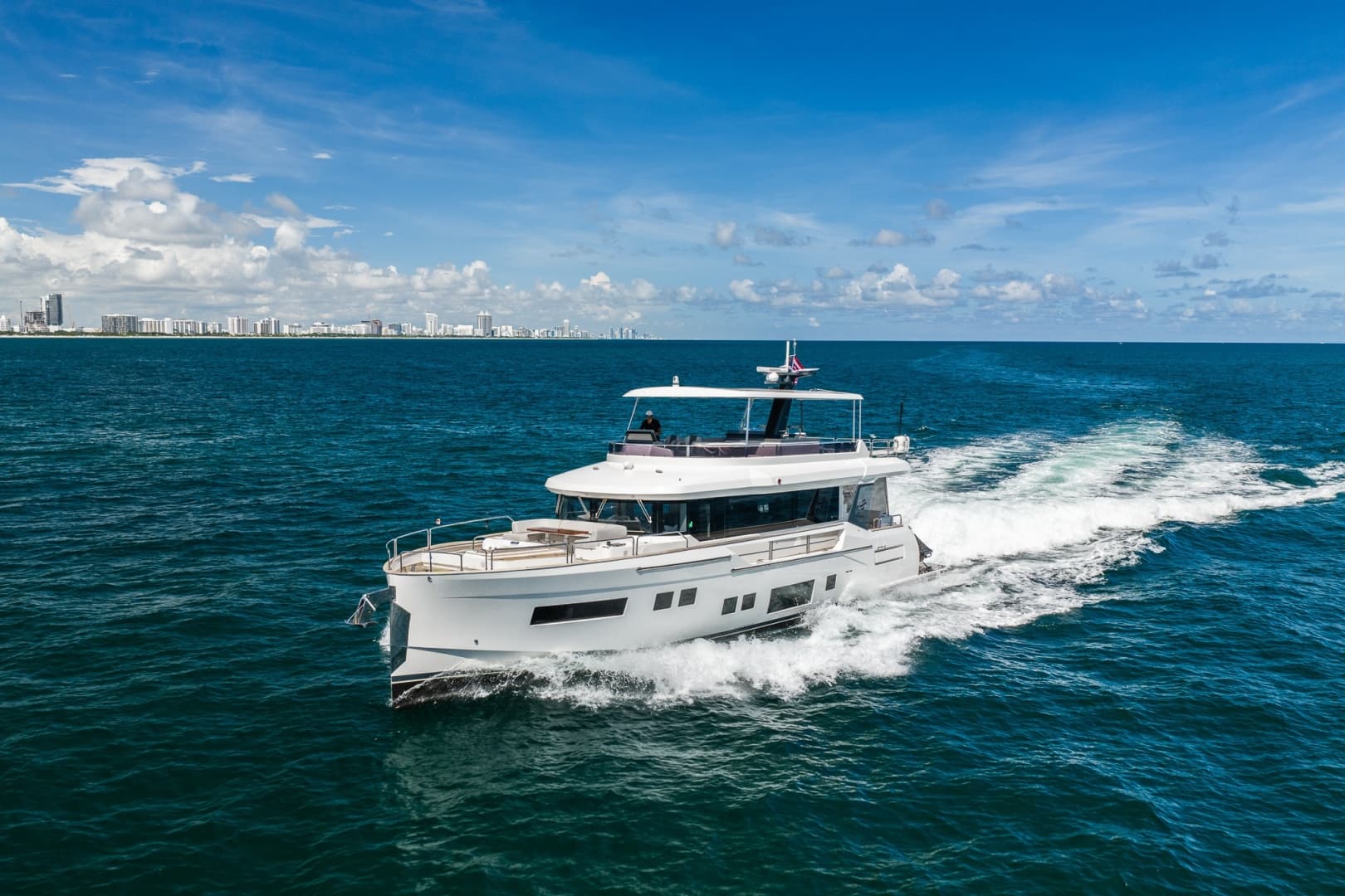 2023 Sirena 68 for Sale in Miami Beach, Florida Cruiser 5