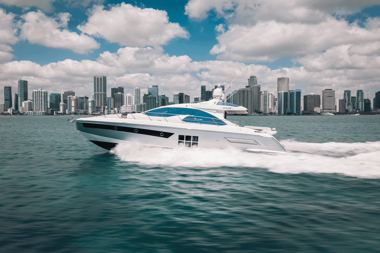 2017 Azimut 55S zum Verkauf in Miami Beach, FL Flybridge