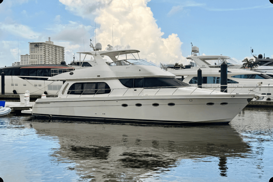 2005 Carver 56 Voyager te koop in Fort Lauderdale, Florida Cruiser 4