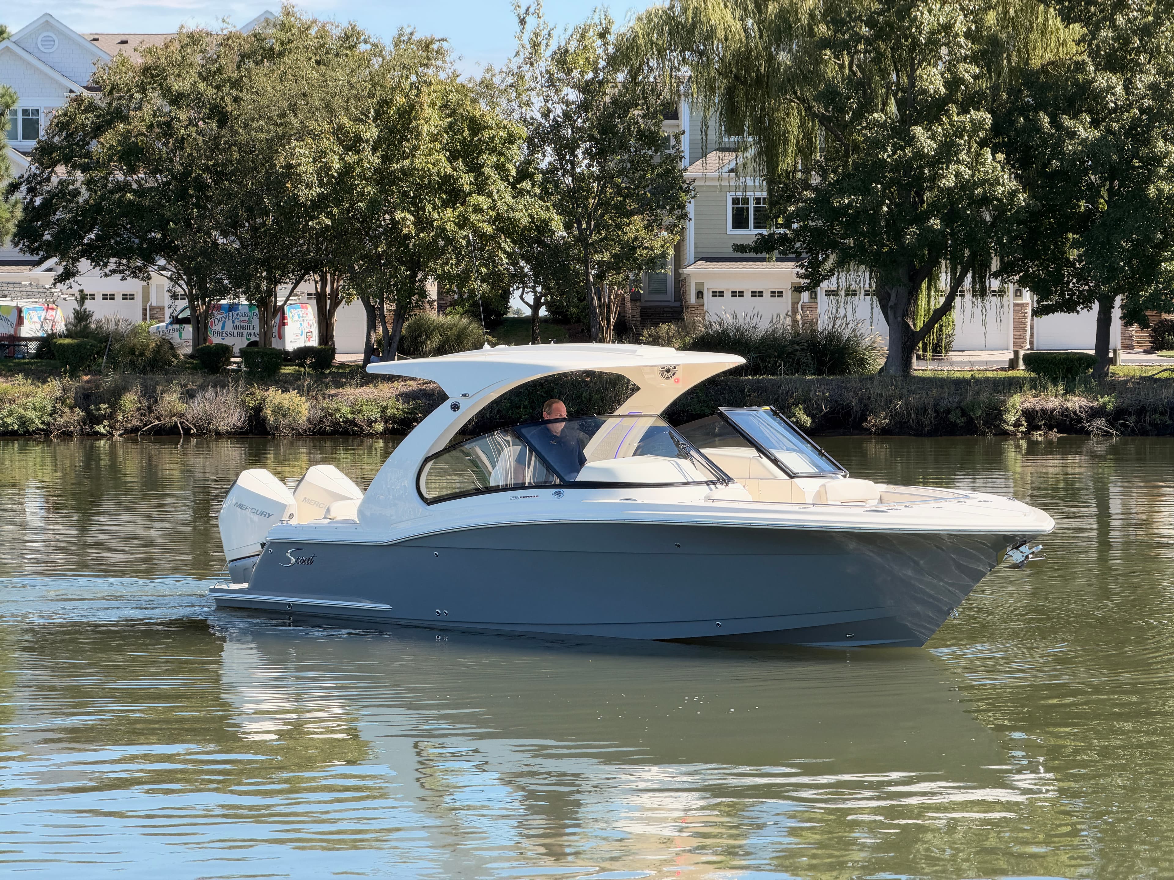 2027 Scout Boats 288 Dorado zum Verkauf in Grasonville, MD Dual Console 3