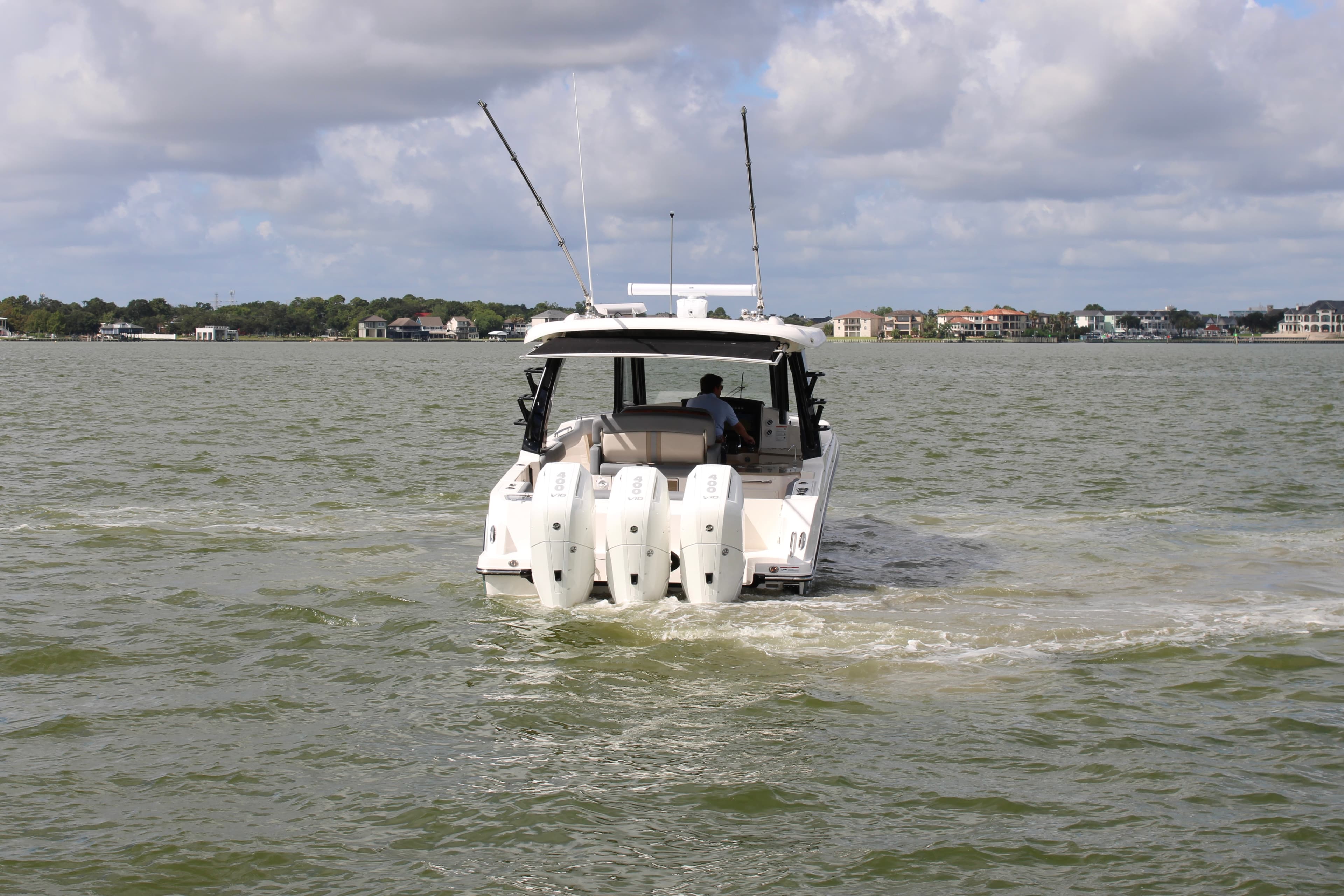 2026 Boston Whaler 350 Realm zum Verkauf in Seabrook, TX Bowrider 3