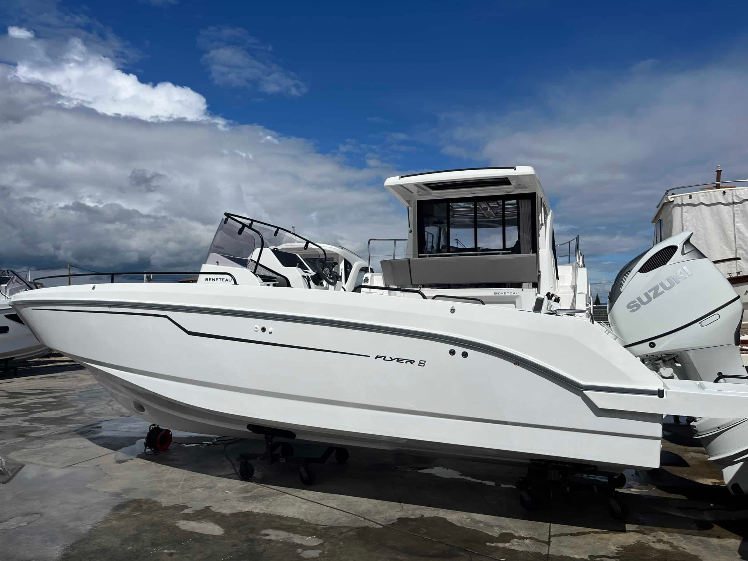 Beneteau Flyer 8 SPACEdeck zum Verkauf