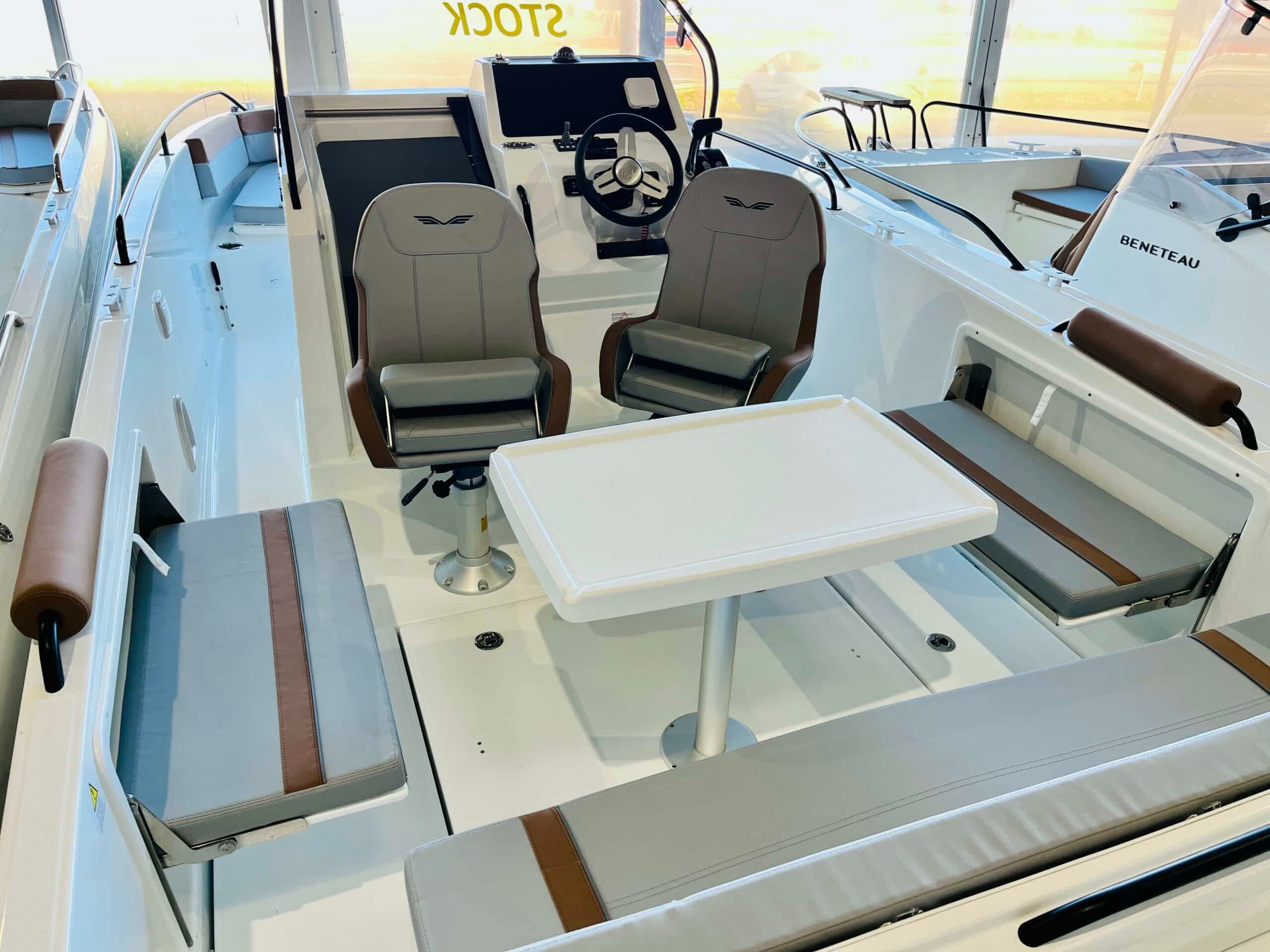 Beneteau Flyer 8 SPACEdeck zum Verkauf