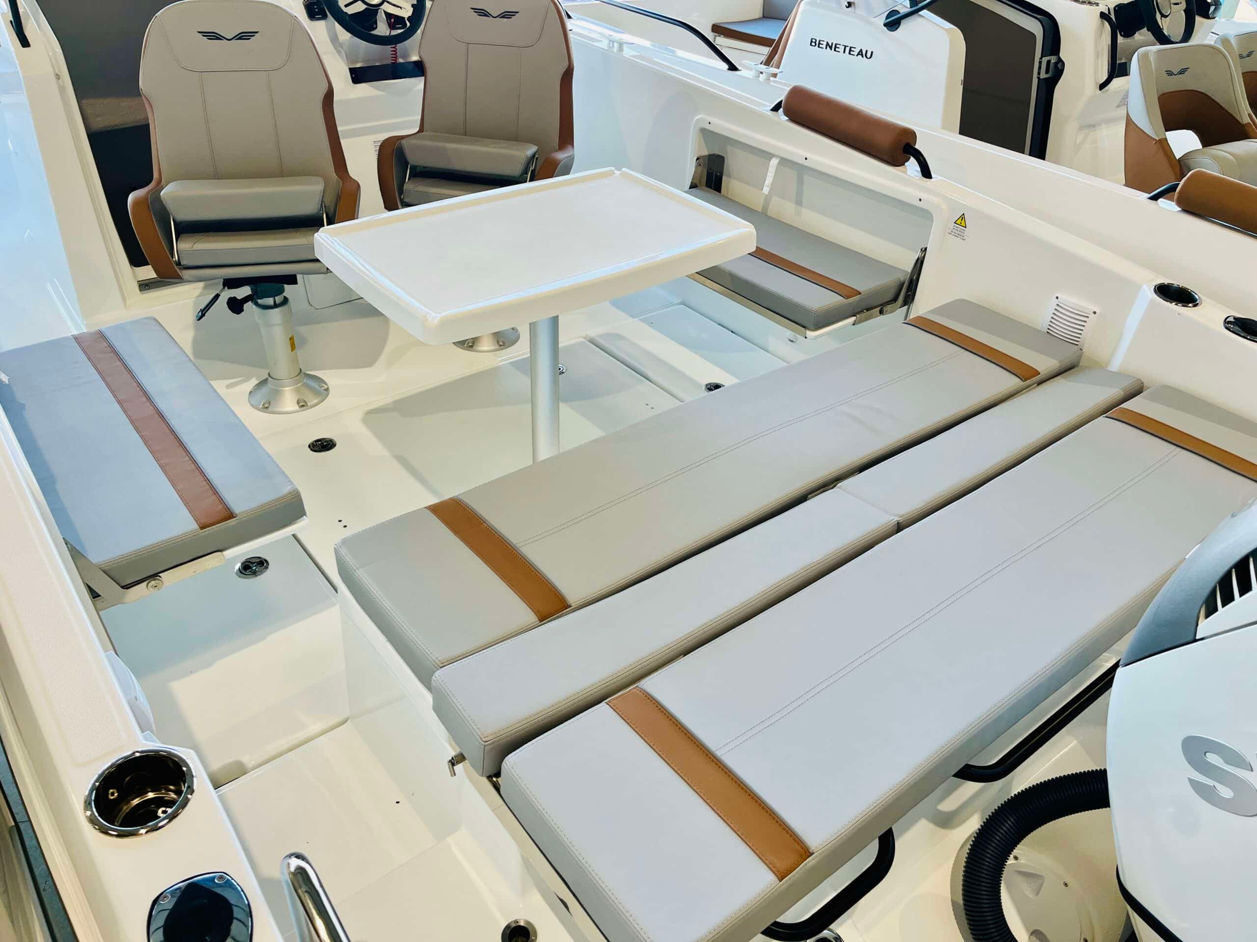Beneteau Flyer 8 SPACEdeck zum Verkauf
