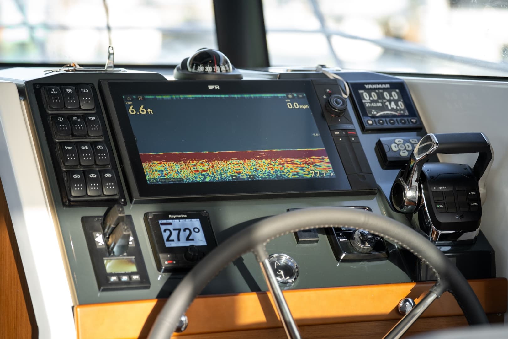 2027 Beneteau Swift Trawler 37 Sedan for Sale in South Dartmouth, Massachusetts Motor Yacht 4