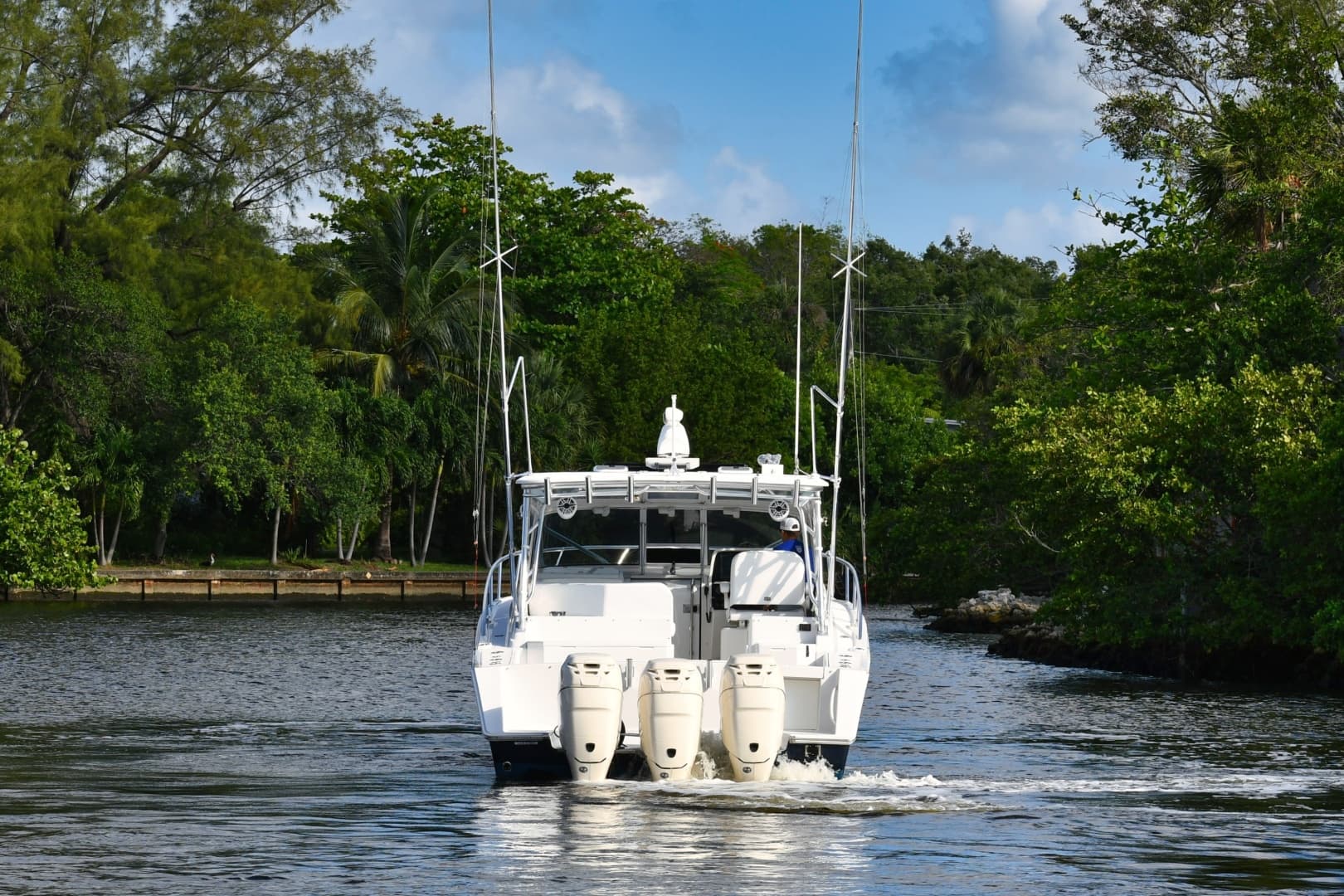 2009 Jupiter 39 Express for Sale in Fort Lauderdale, Florida Center Console 4