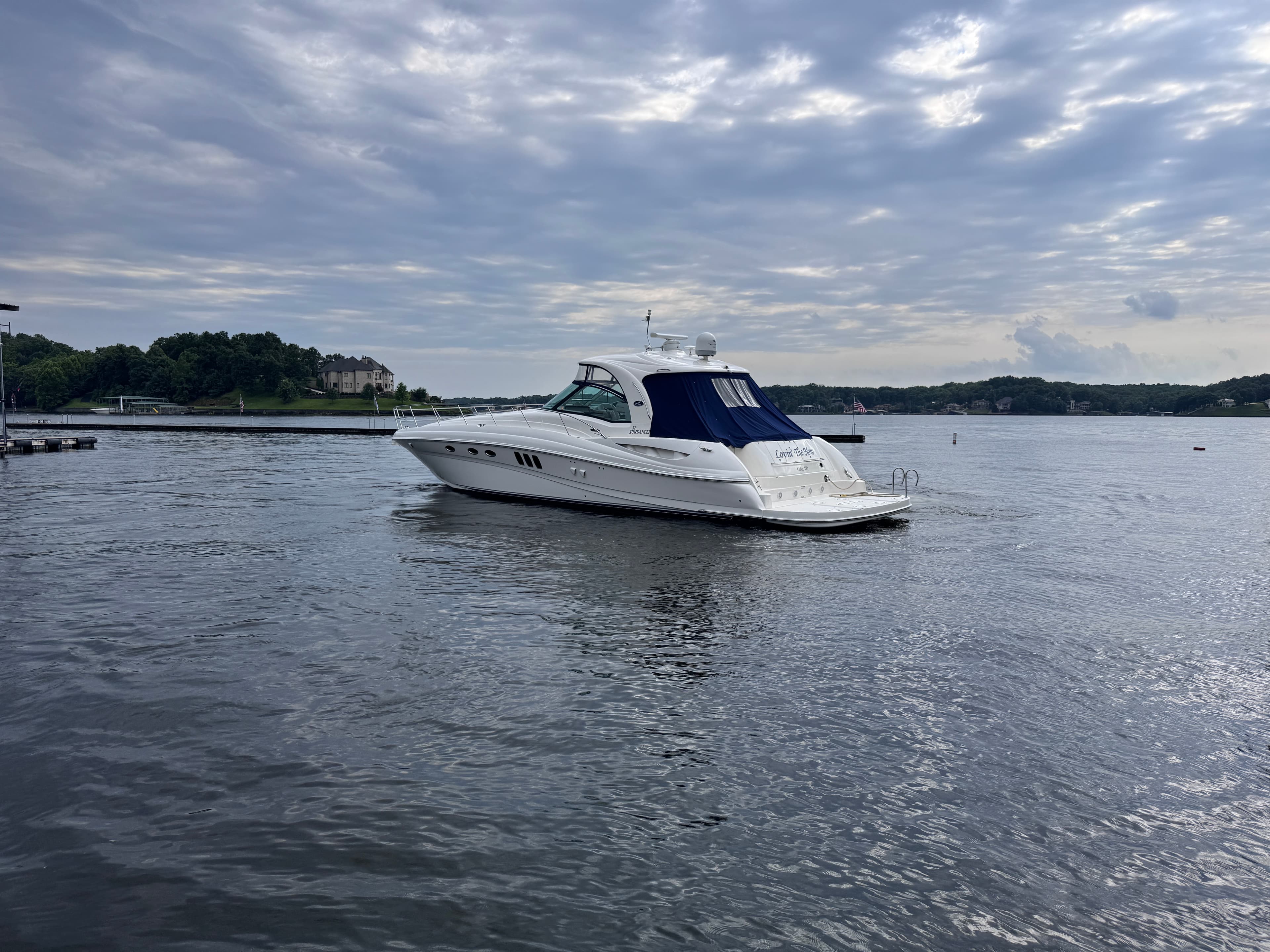 2007 Sea Ray 52 Sundancer zum Verkauf in Lake Ozark, MO Sport Cruiser 4