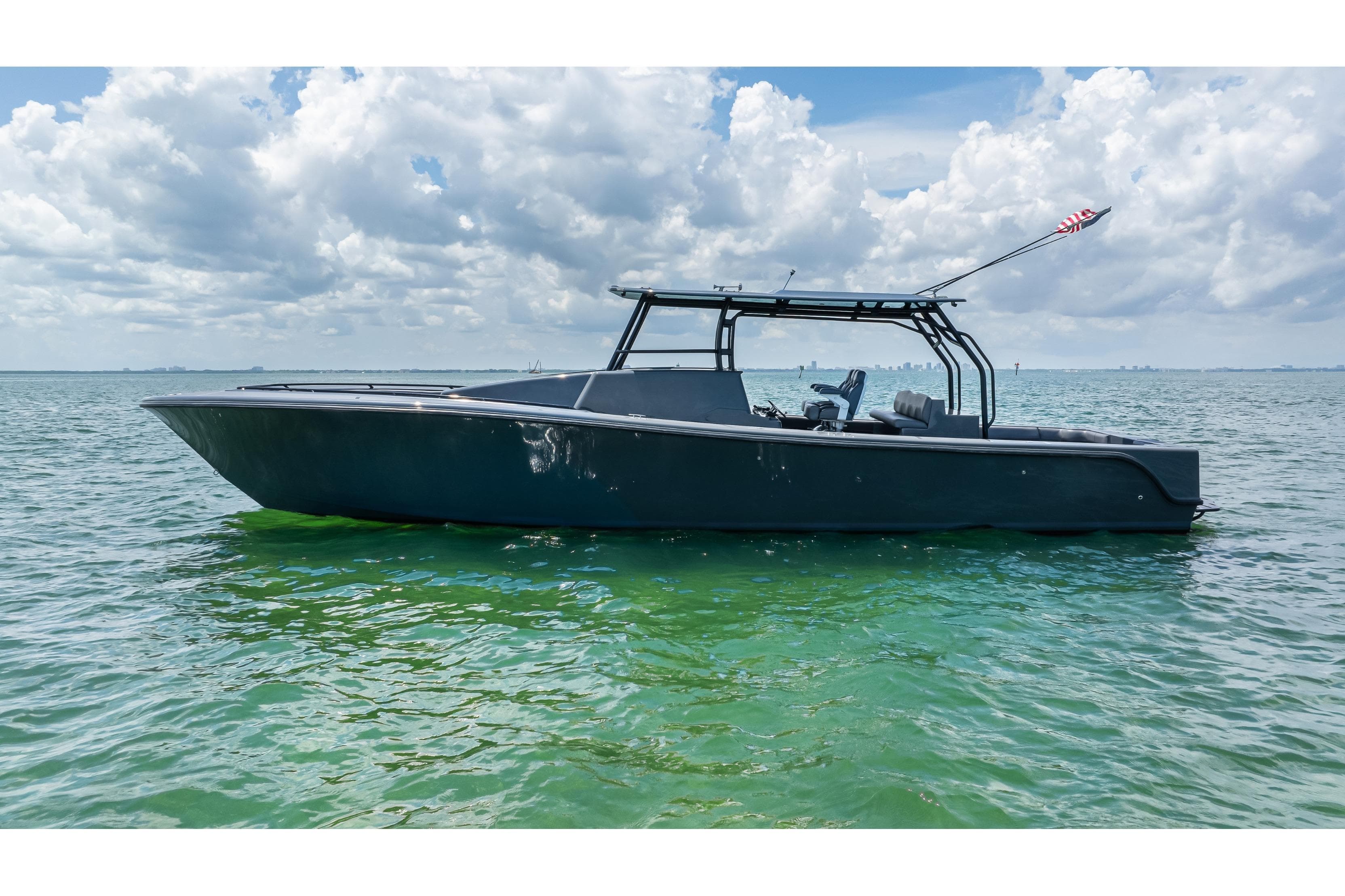 2026 Custom 45 zum Verkauf in Miami, Florida Center Console 2