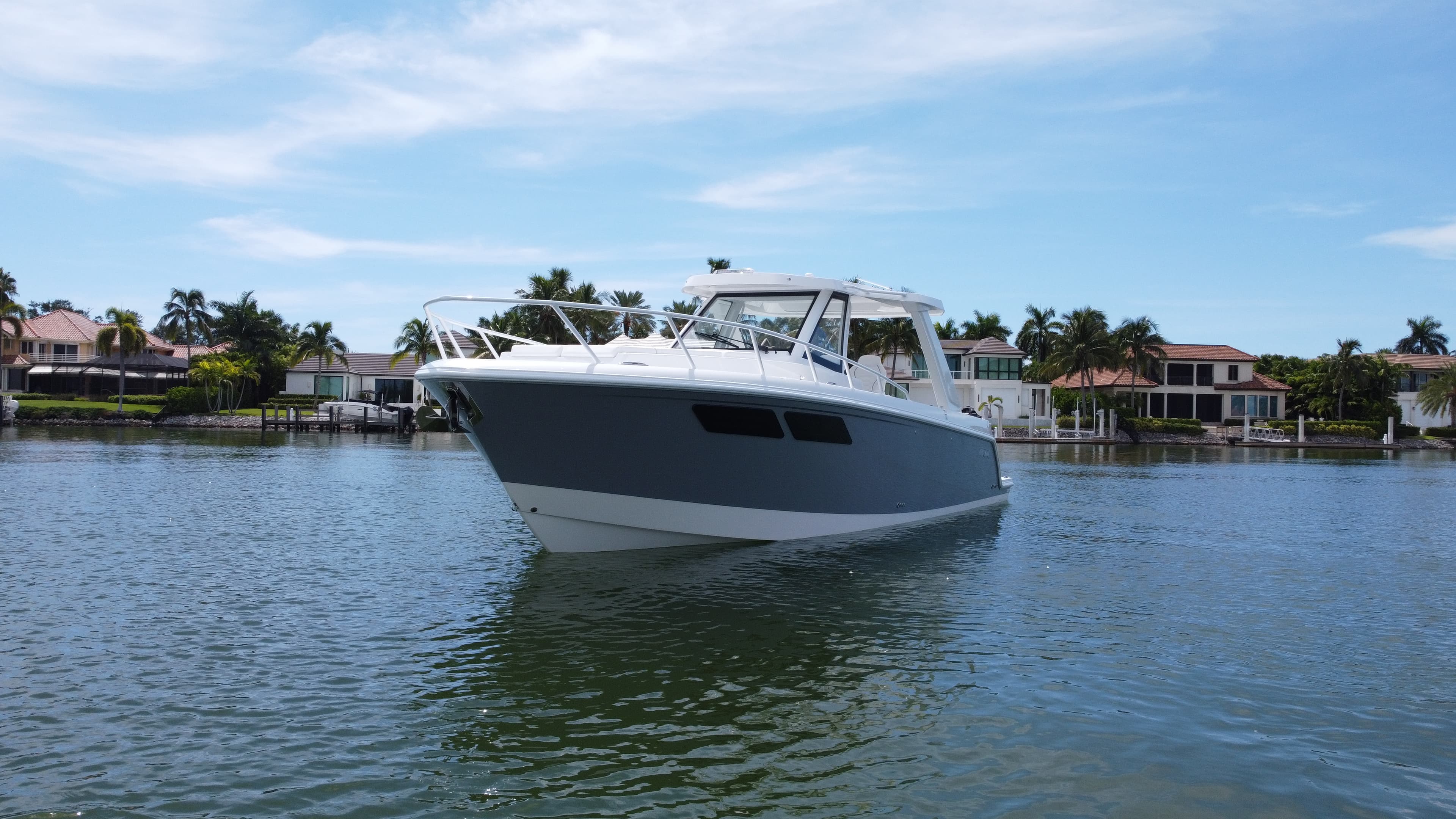 2026 Intrepid Powerboats 35 Valor for Sale in Naples, Florida Center Console 4