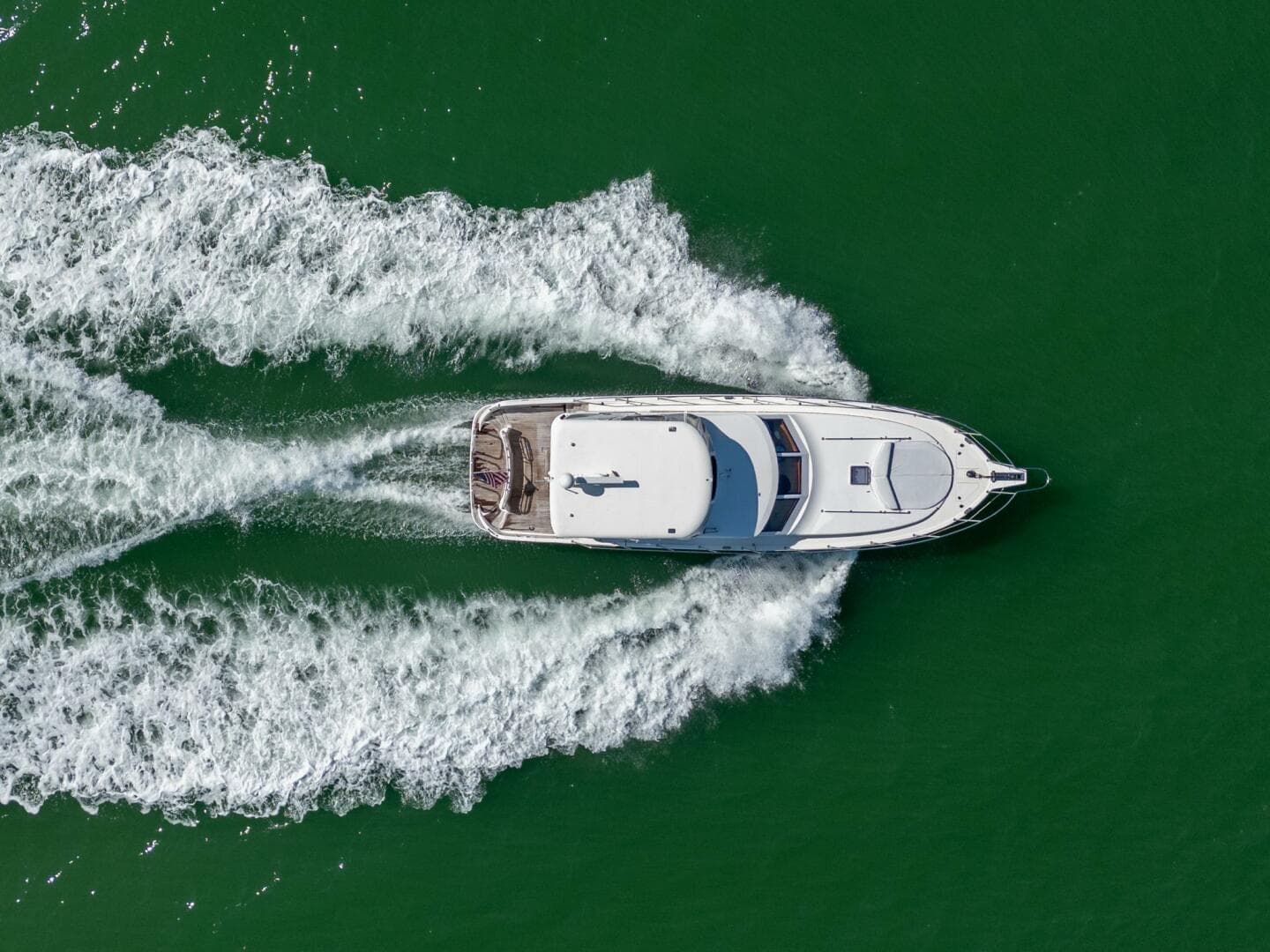 2007 Ocean Alexander 52 Sedan a la venta en Naples, Florida Flybridge 2