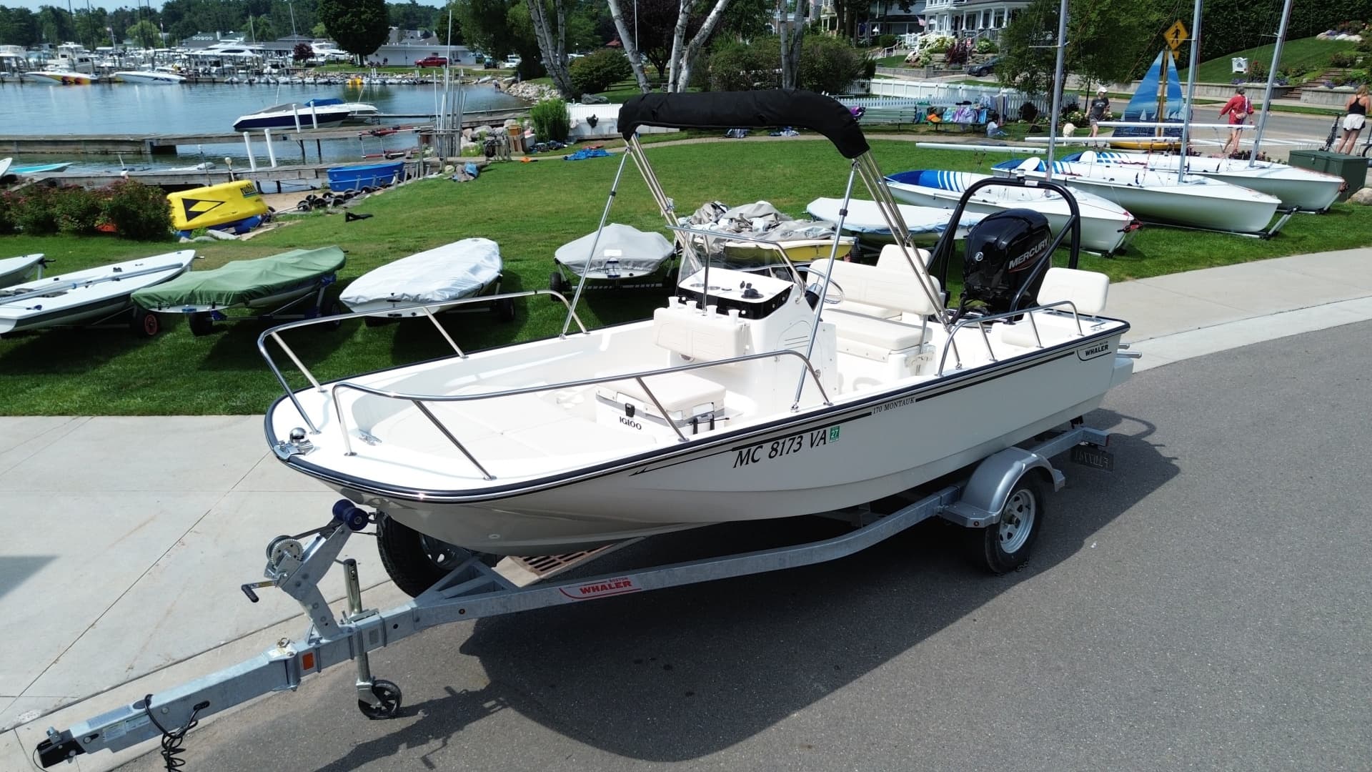 2024 Boston Whaler 170 Montauk in vendita a Harbor Springs, Michigan Center Console 3