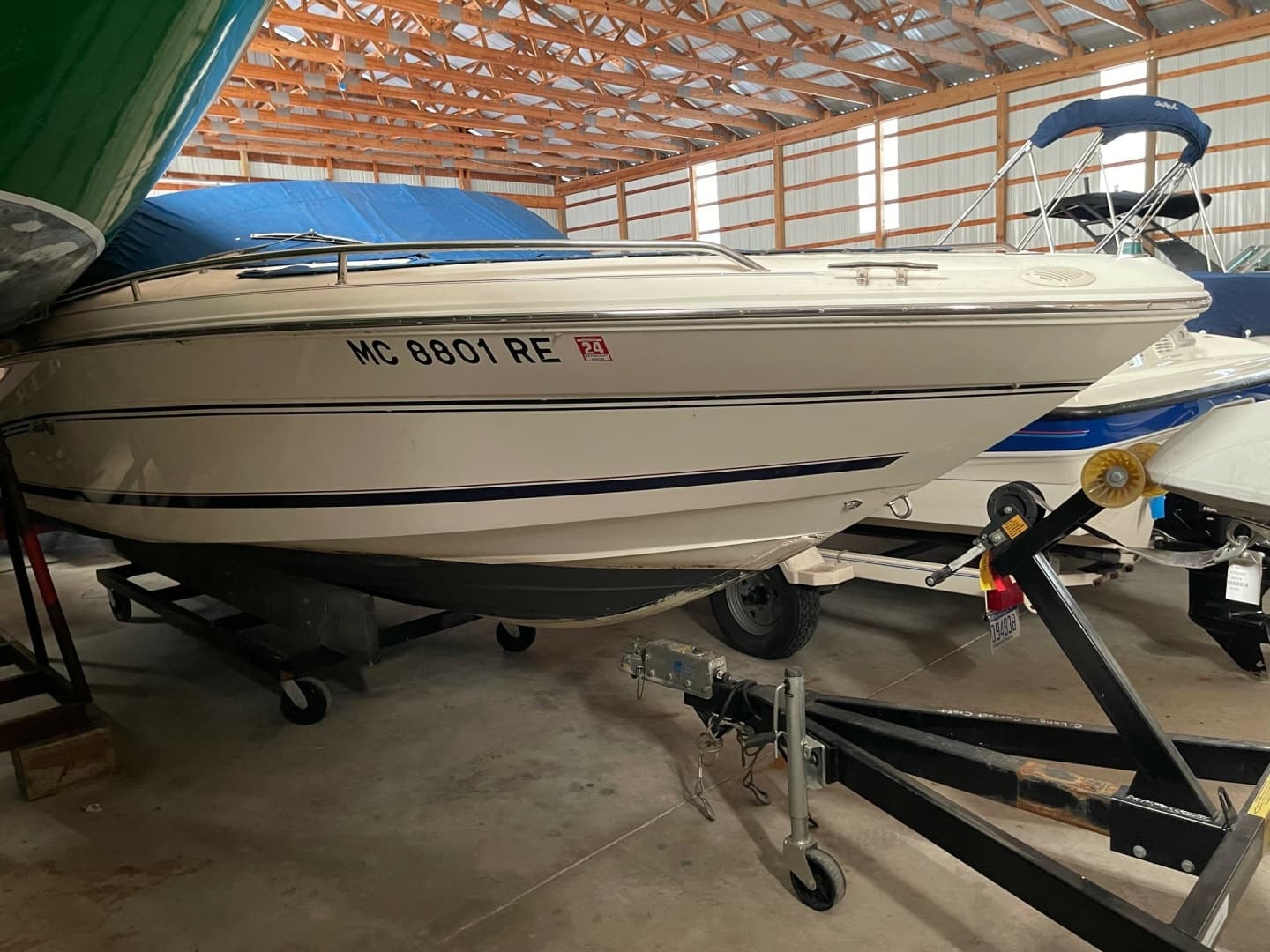 1997 Sea Ray 230 Bow Rider a la venta en Harbor Springs, Michigan Bowrider
