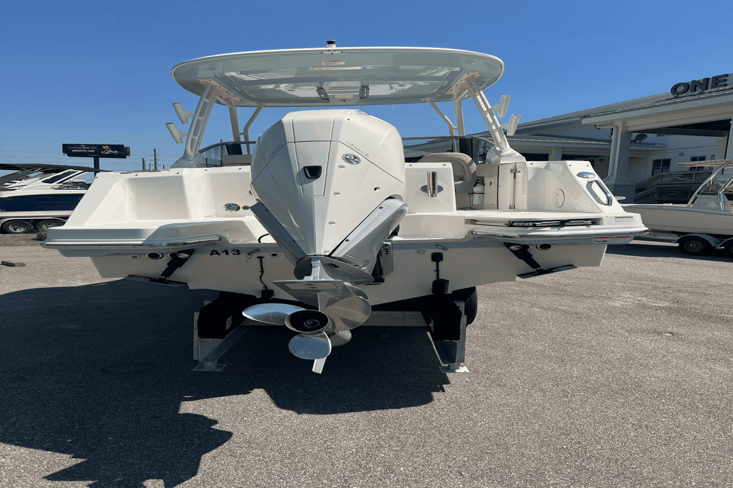 2022 Boston Whaler 240 Vantage for Sale in Charleston, SC Dual Console 3