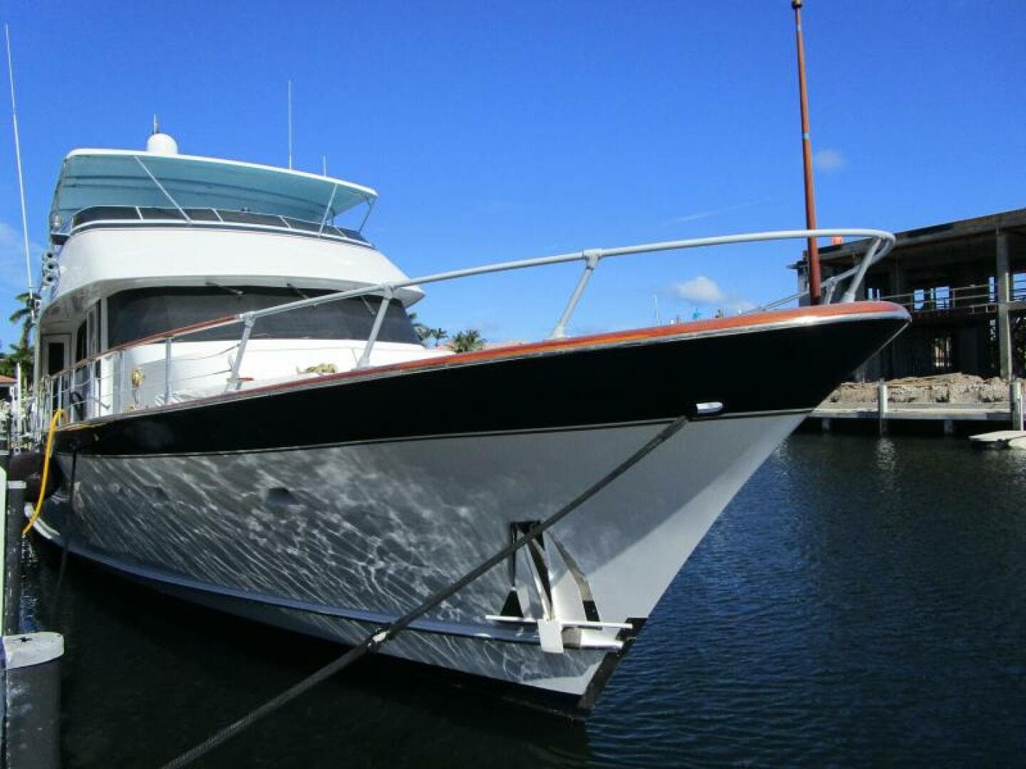 1986 Burger Boats 87 Flush Deck zum Verkauf in Ft. Lauderdale, Florida Motor Yacht 2