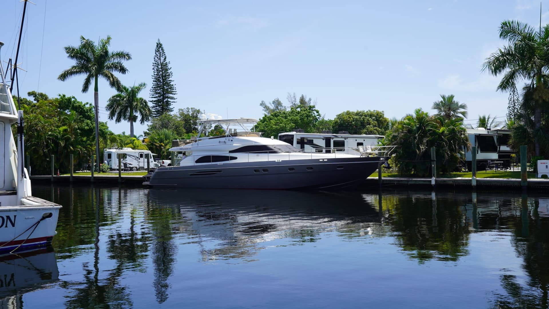 1999 Princess Yachts 65 Flybridge in vendita a Fort Lauderdale, Florida Motor Yacht 4