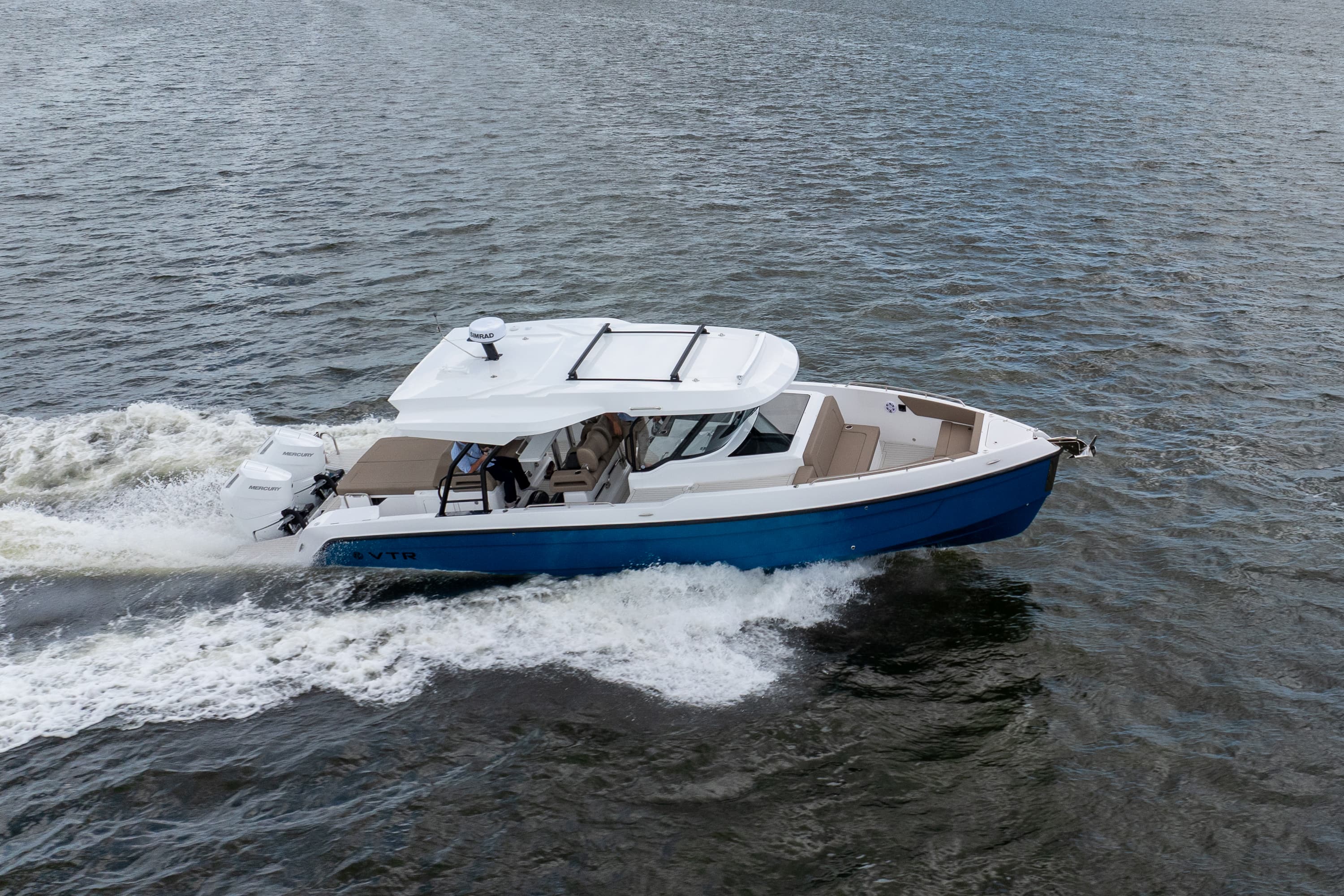 2026 Cruisers Yachts 38 VTR in vendita a Fort Myers, FL Sport Cruiser