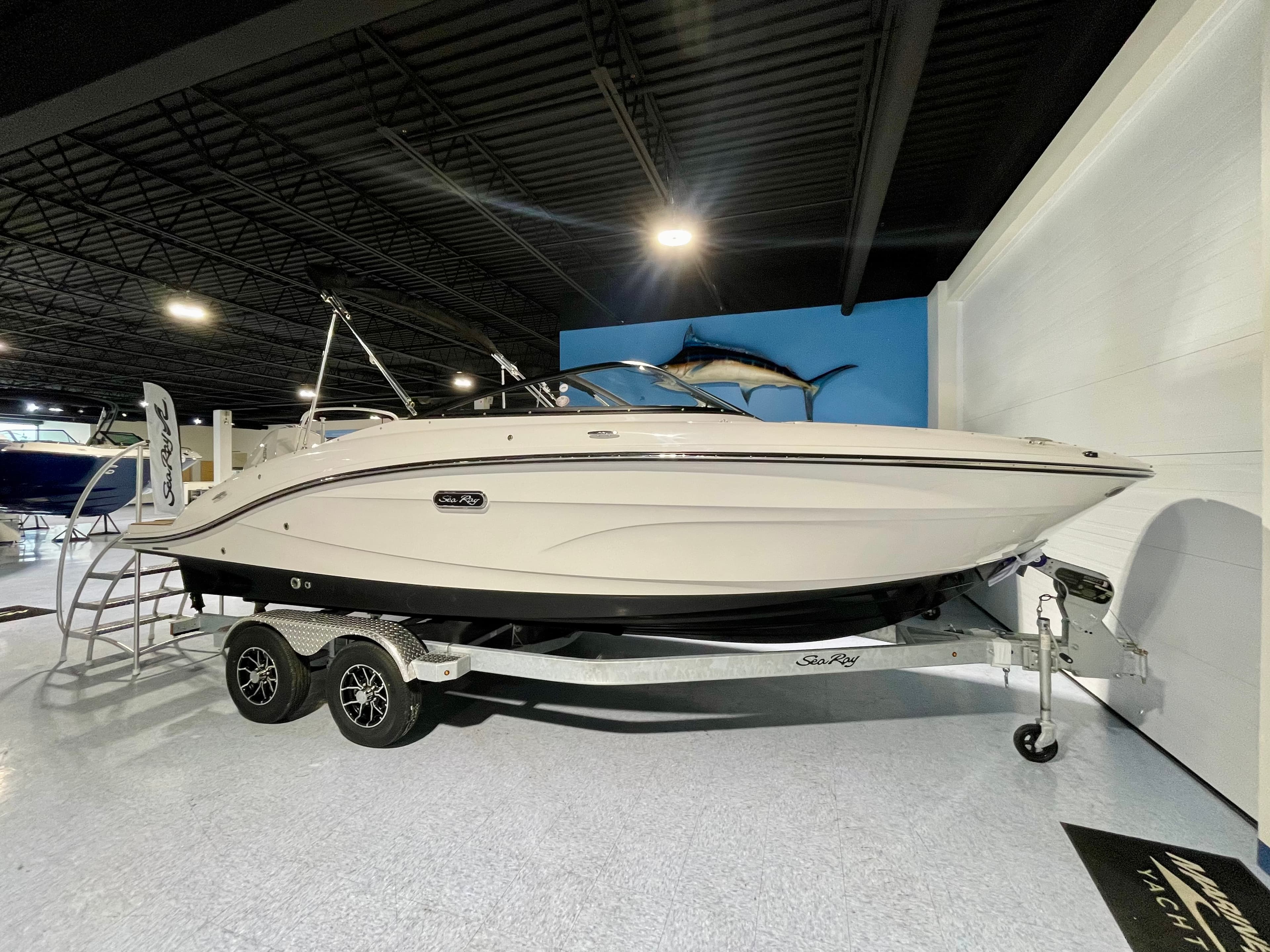 2026 Sea Ray SPX 210 Outboard zum Verkauf in Danvers, Massachusetts Bowrider 2