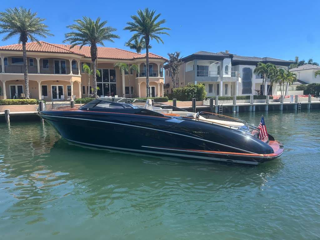 2009 Riva 44 Rivarama te koop in Miami, Florida Express Cruiser