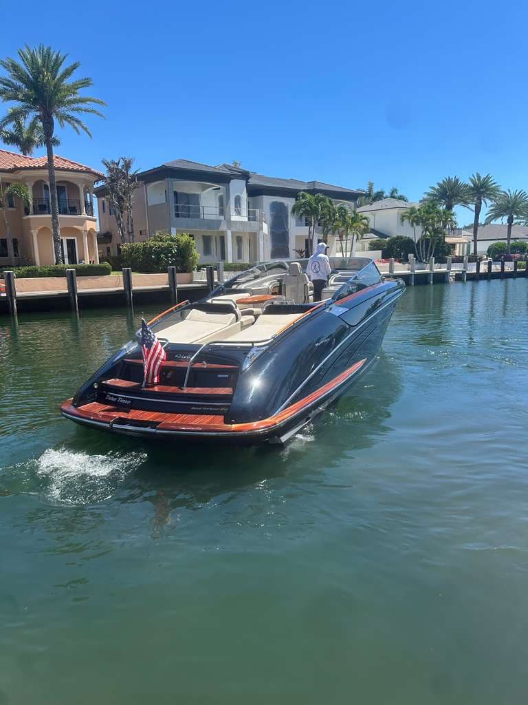 2009 Riva 44 Rivarama te koop in Miami, Florida Express Cruiser 2