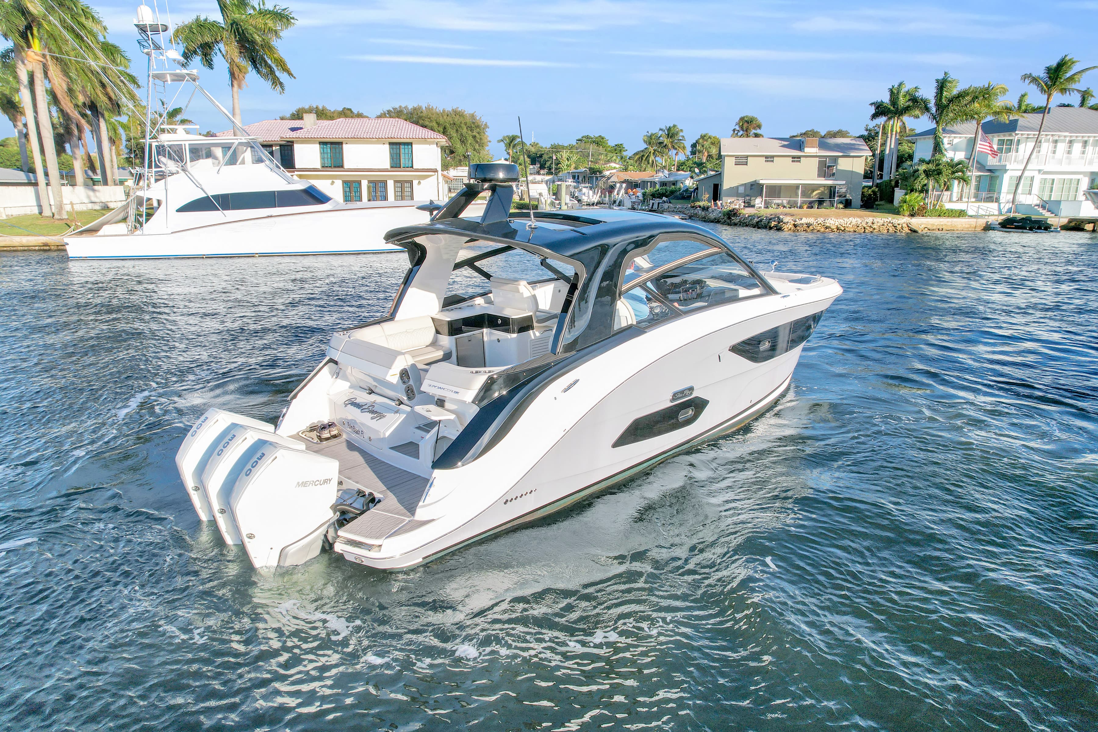 2023 Sea Ray Sundancer 370 Outboard zum Verkauf in Palm Beach Gardens, FL Bowrider 3