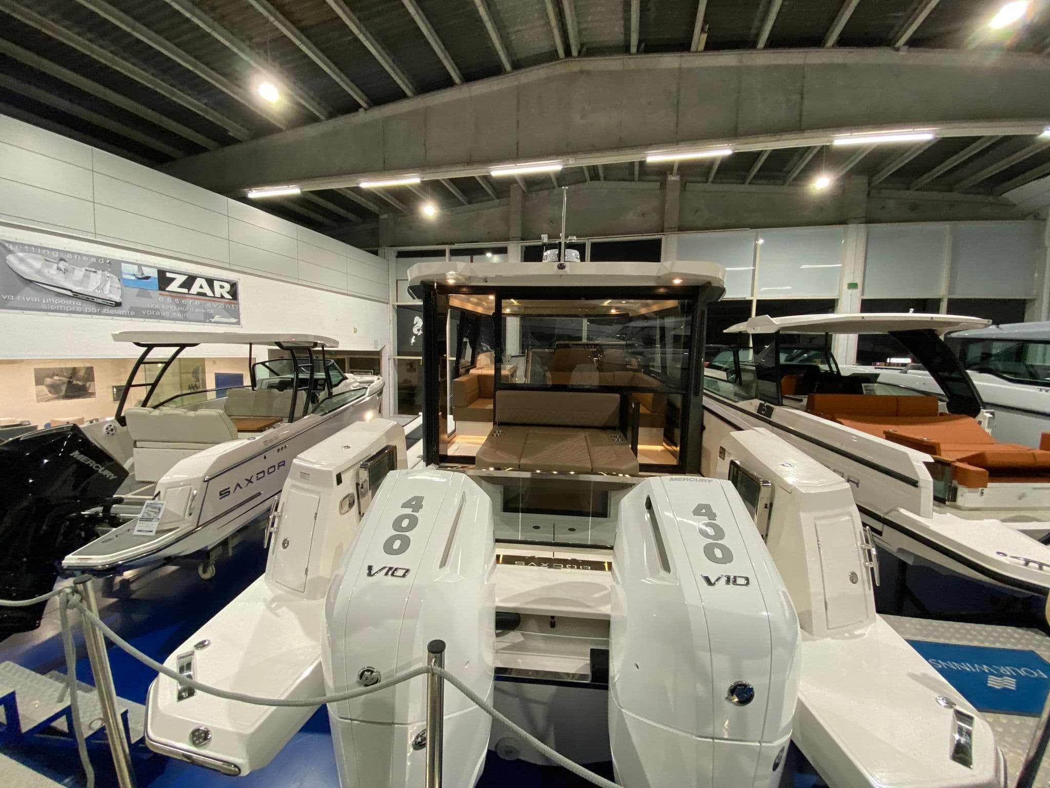 2025 Saxdor 400 GTC for Sale in Viladamat, ES Motor Yacht 5