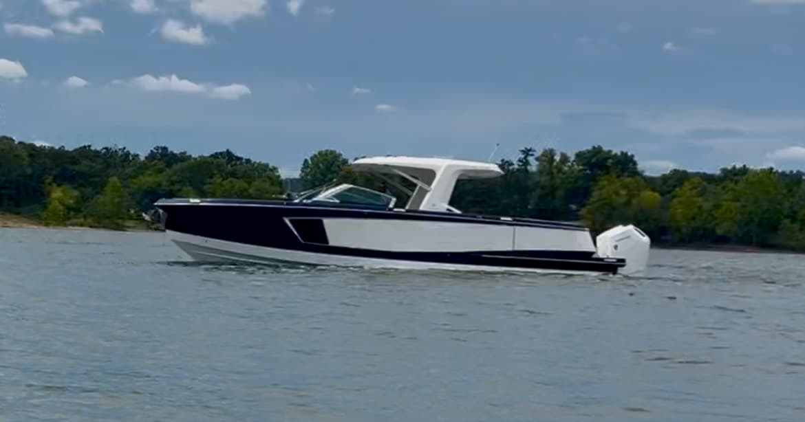 2023 Aviara AV 40 OB zum Verkauf in Lake Ozark, MO Day Boats 2